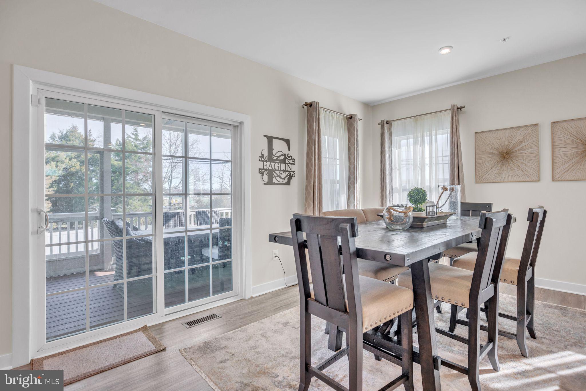 CHRISTOPHER POINTE - Residential