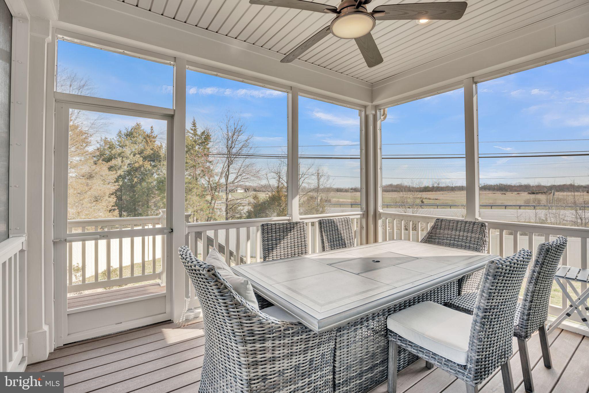 CHRISTOPHER POINTE - Residential