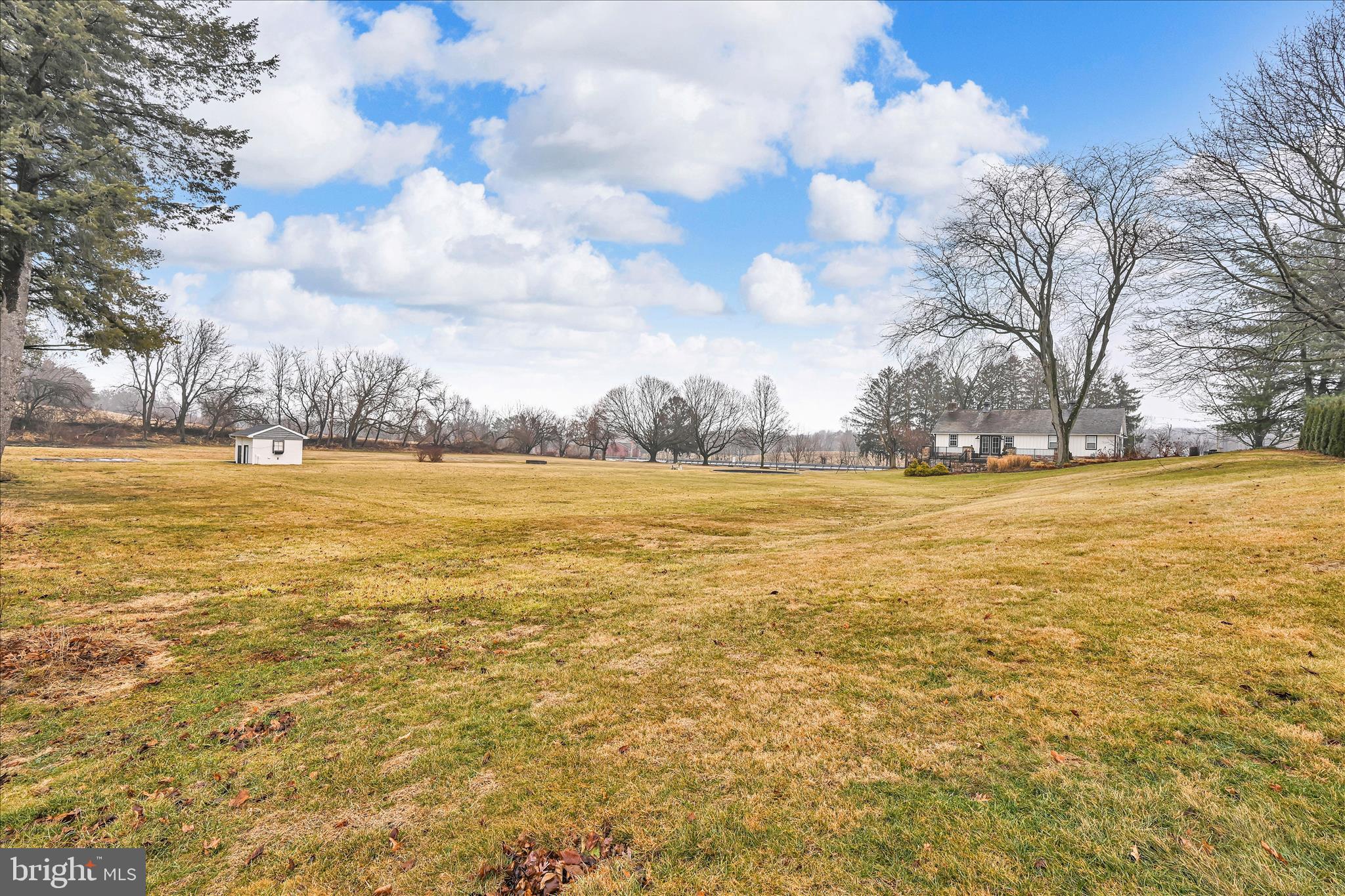 2395 QUENTIN ROAD