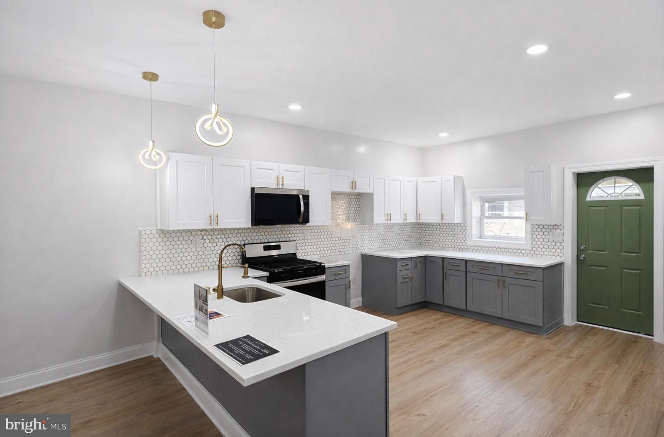 COBBS CREEK - Residential