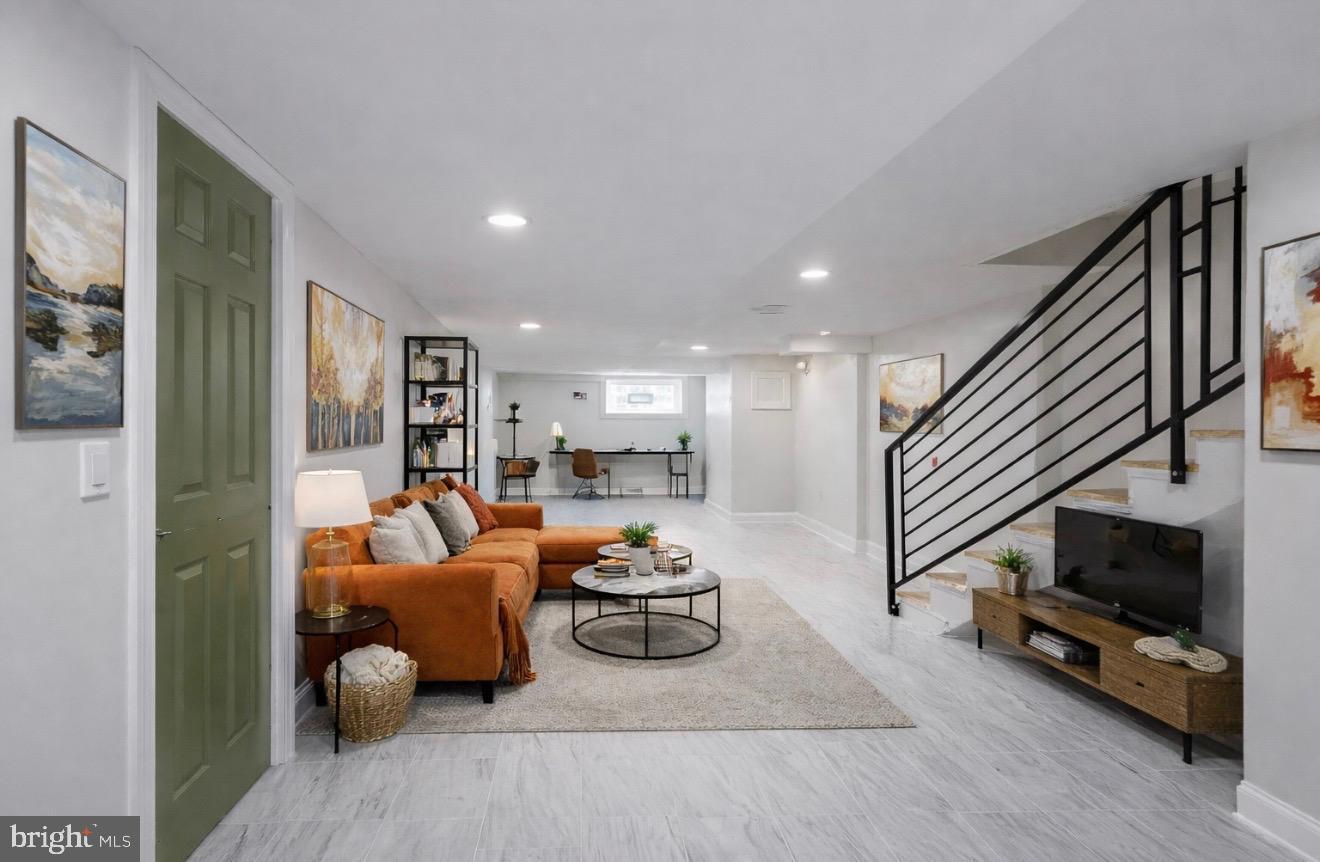 COBBS CREEK - Residential