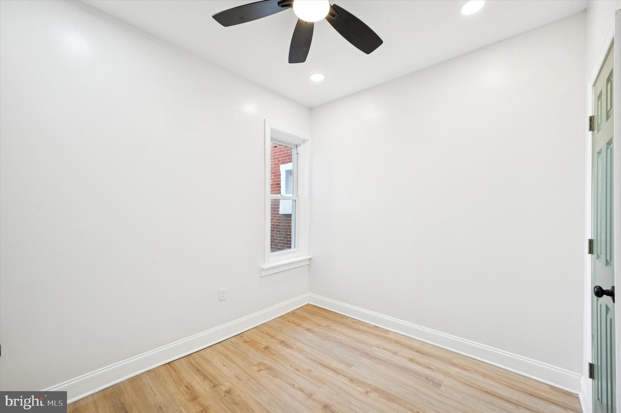 COBBS CREEK - Residential