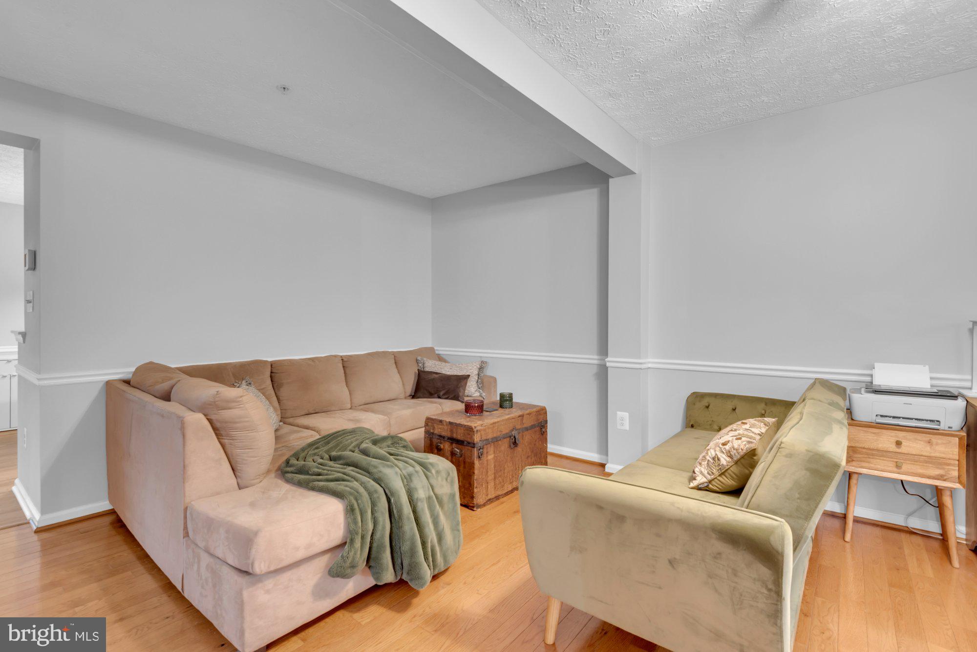 PINEY ORCHARD - Residential Lease