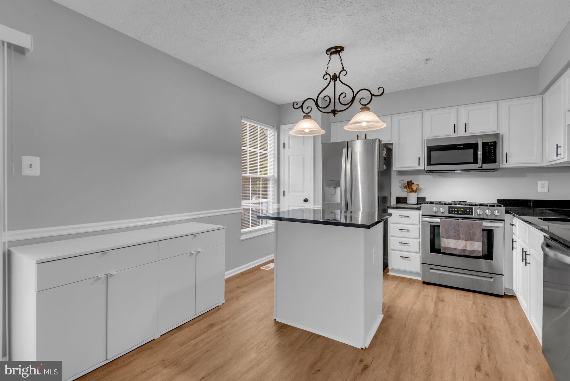 PINEY ORCHARD - Residential Lease