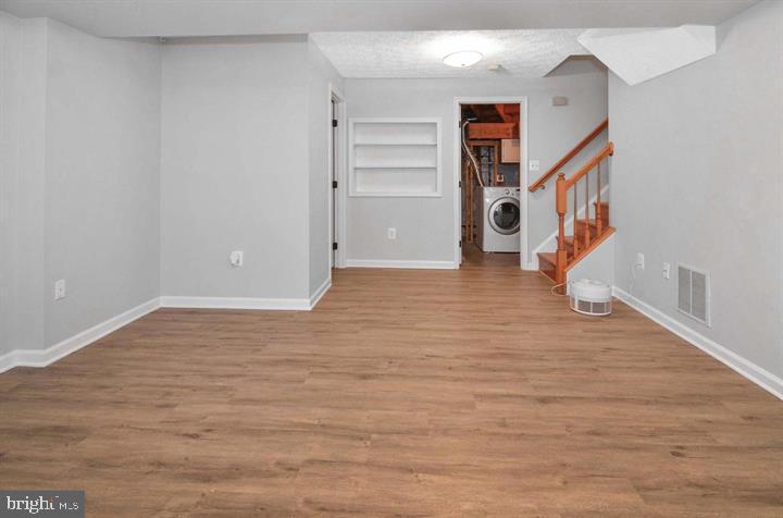 PINEY ORCHARD - Residential Lease