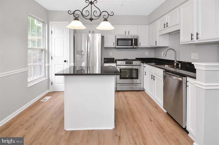 PINEY ORCHARD - Residential Lease