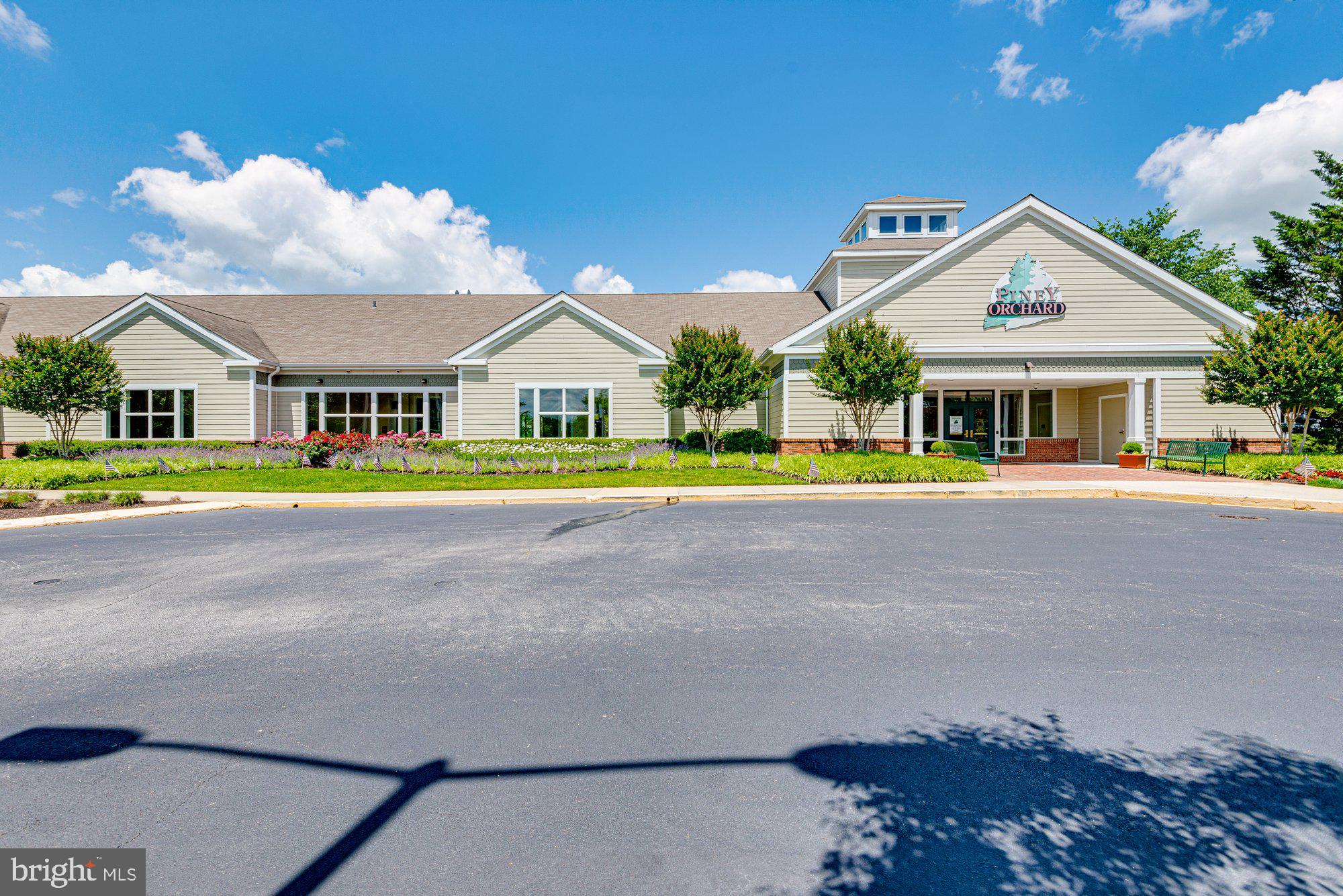 PINEY ORCHARD - Residential Lease