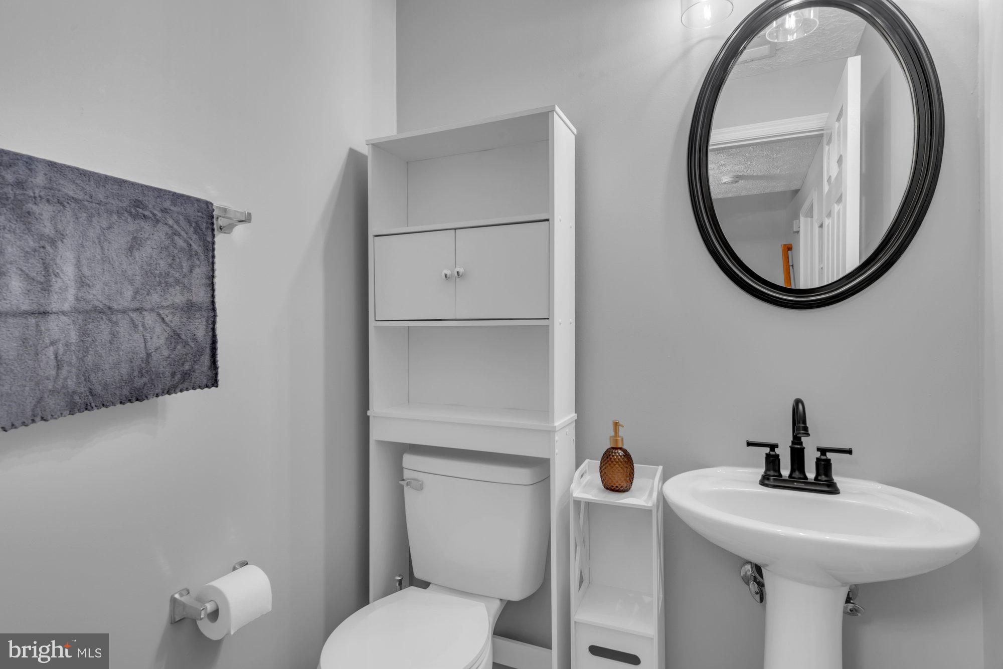 PINEY ORCHARD - Residential Lease