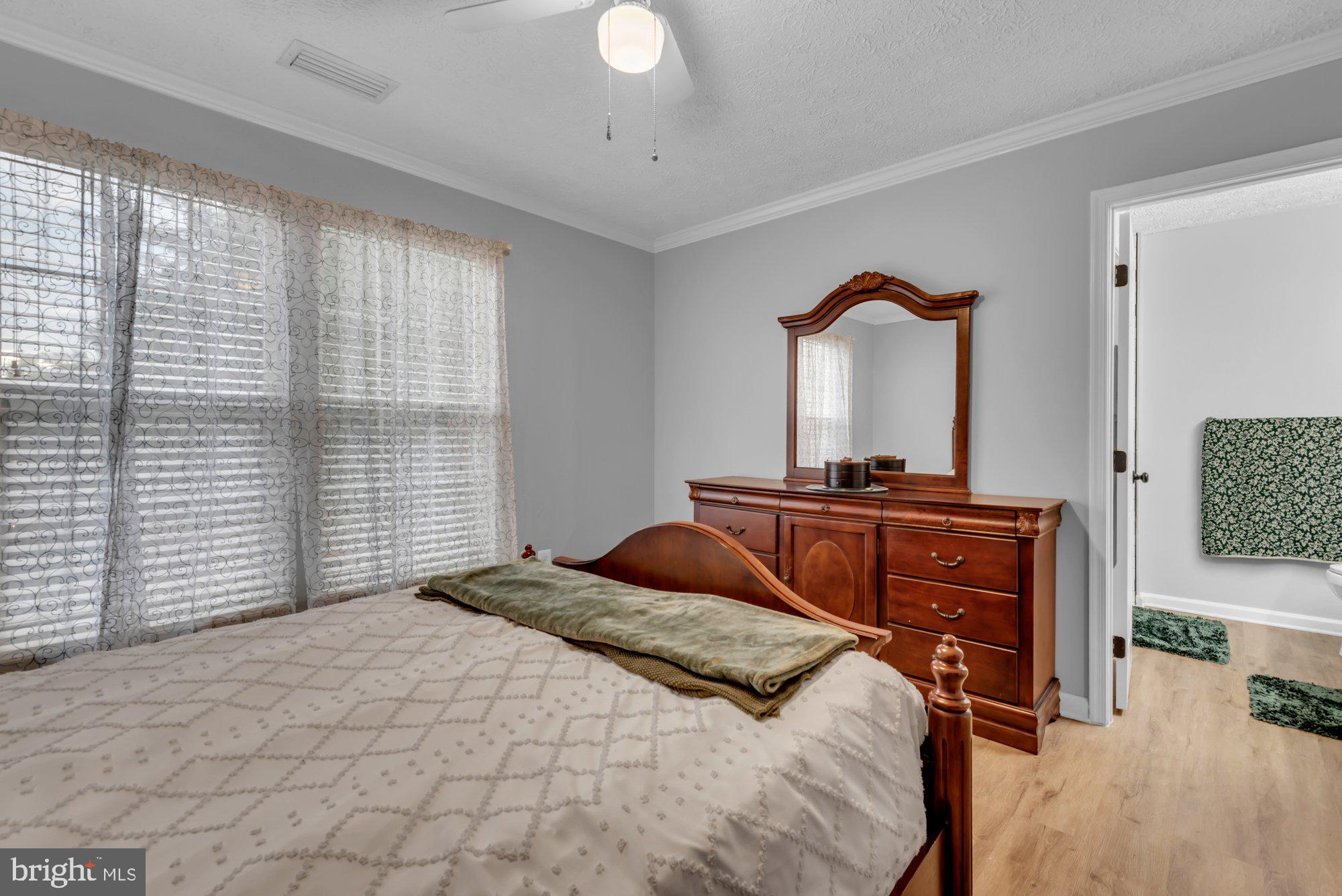 PINEY ORCHARD - Residential Lease