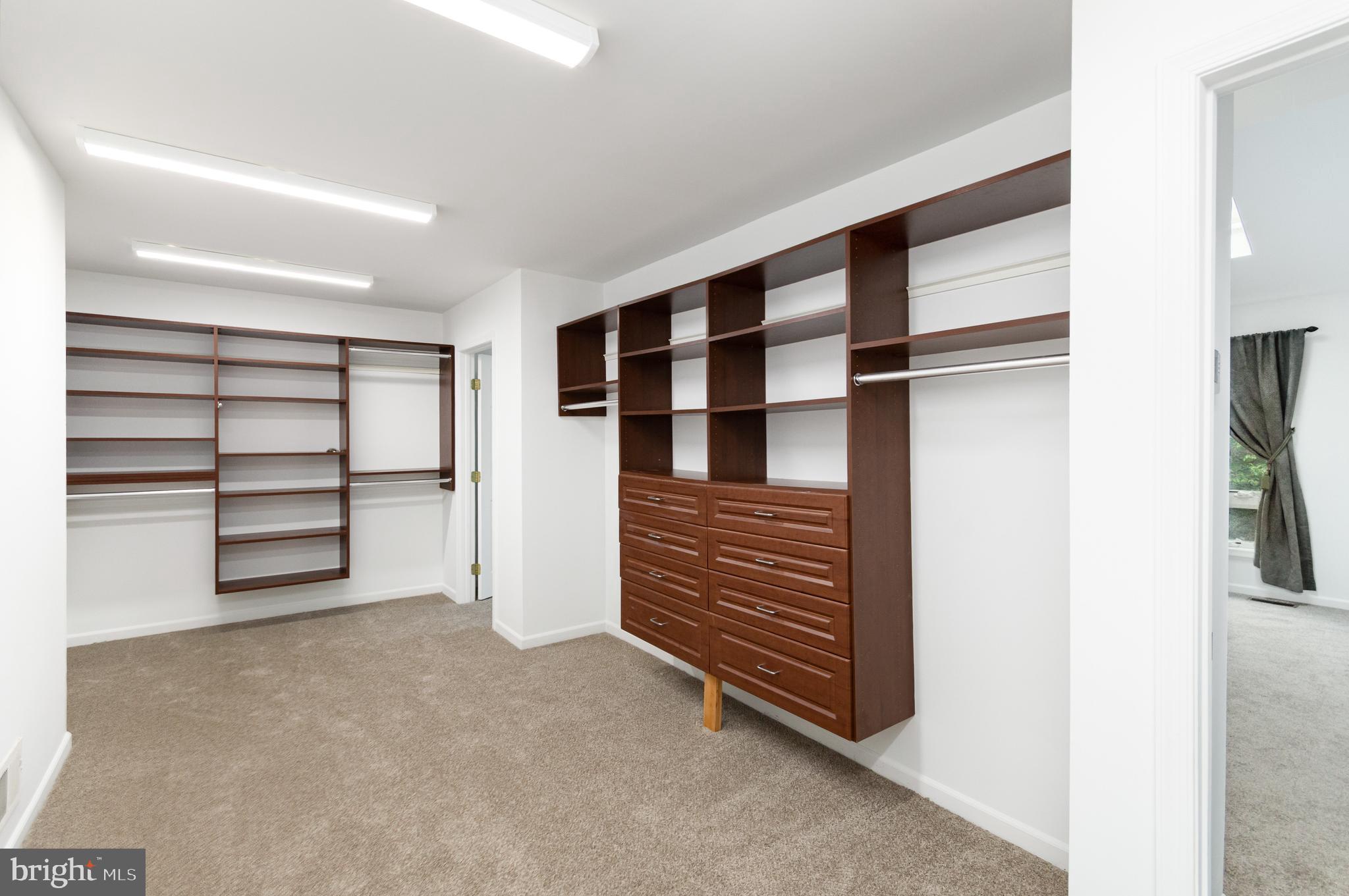 BOWEN ESTATES - Residential