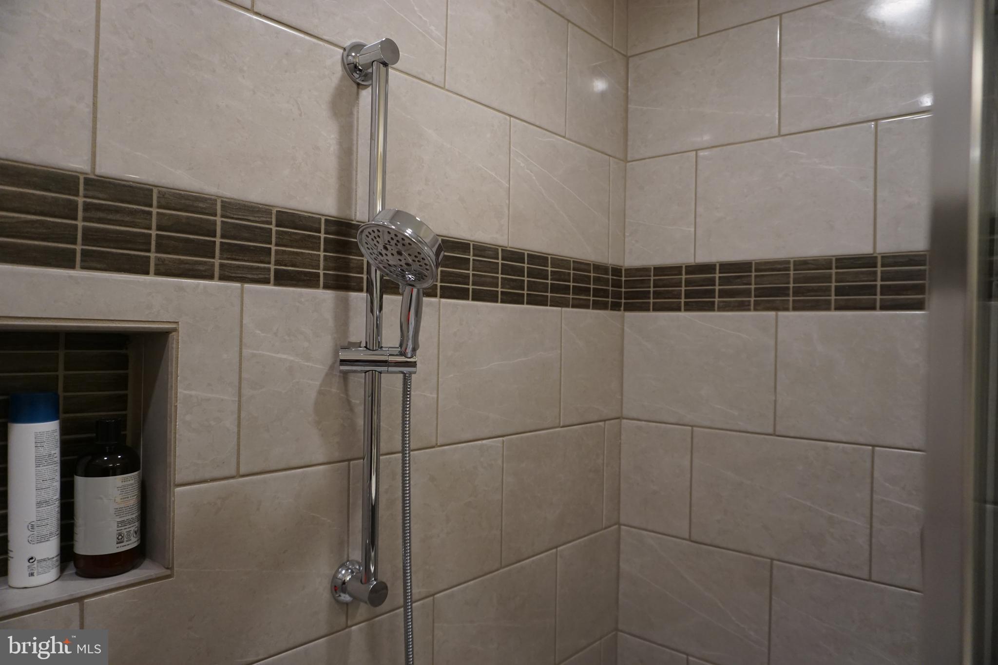 CHESTNUT HILL ESTATES - Residential