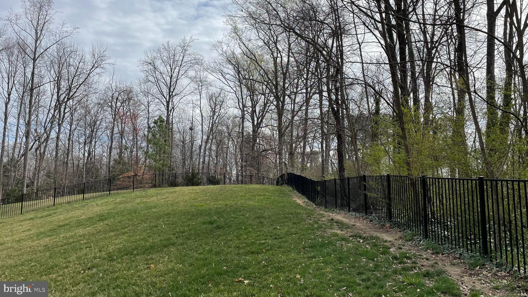 OAKS OF HIGHLAND HOMES - Residential Lease