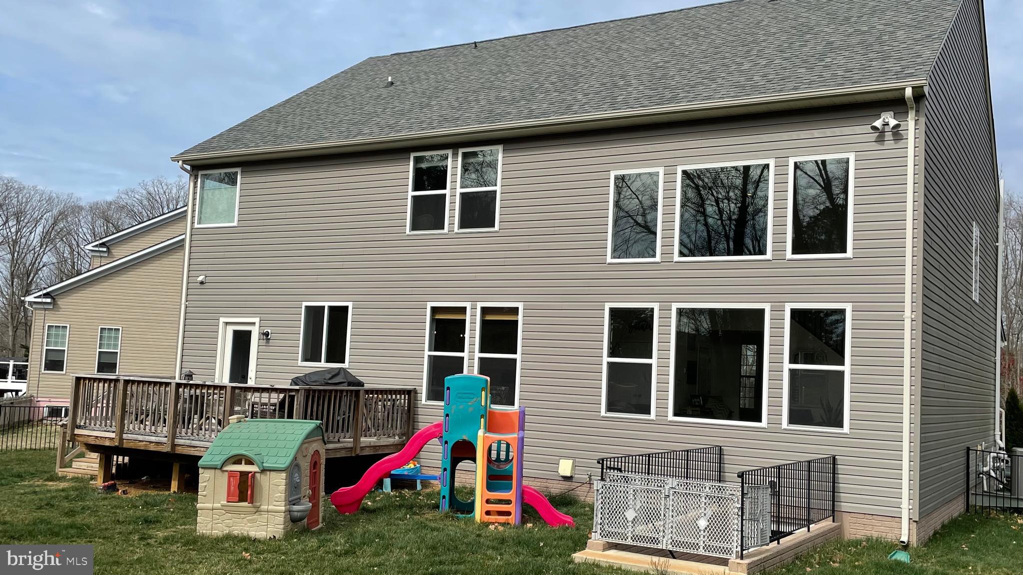 OAKS OF HIGHLAND HOMES - Residential Lease