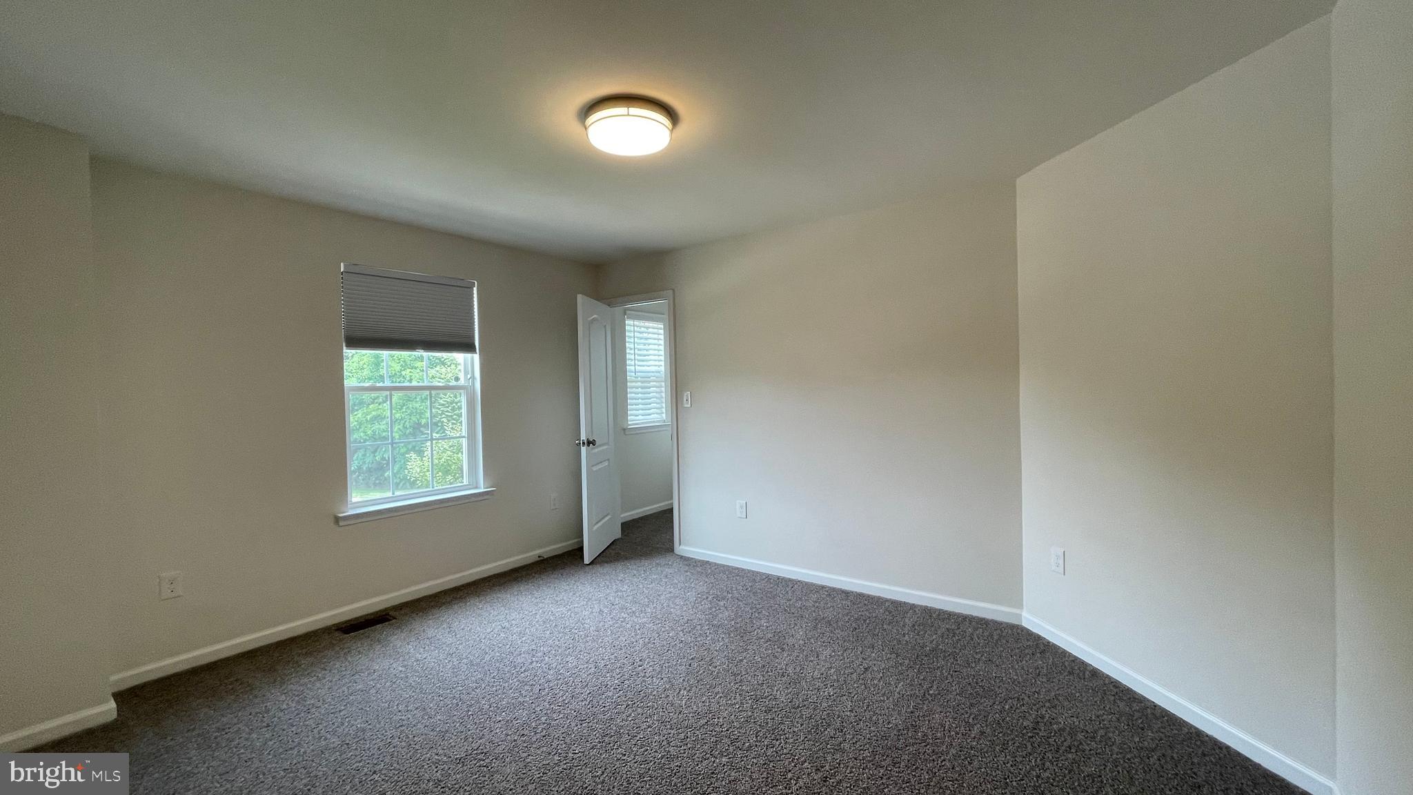 OAKS OF HIGHLAND HOMES - Residential Lease