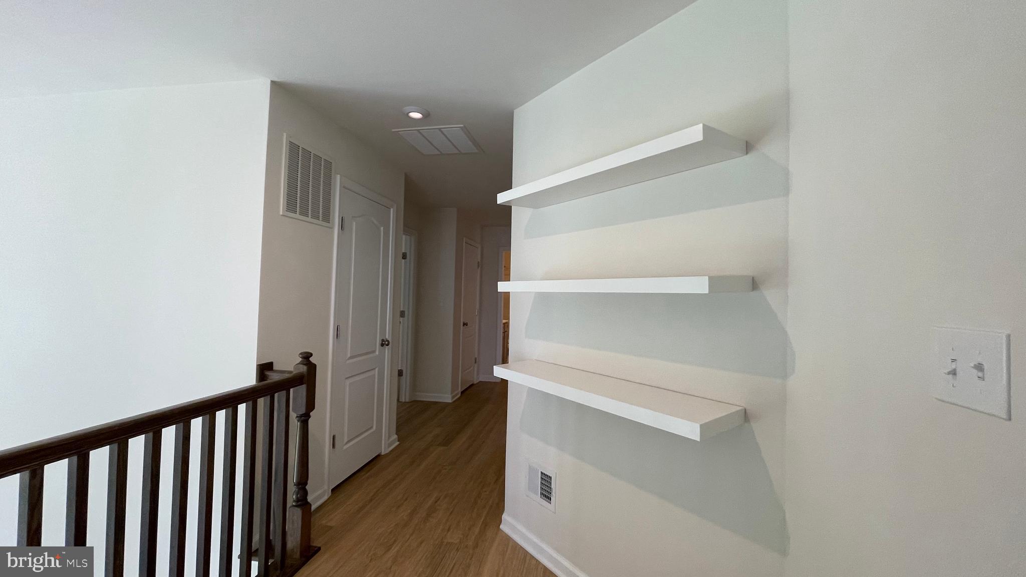 OAKS OF HIGHLAND HOMES - Residential Lease