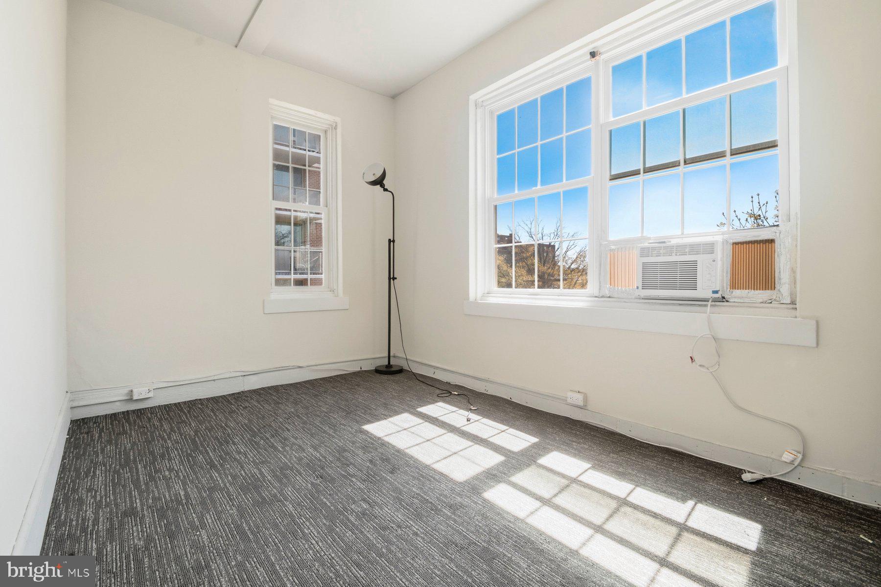 CHARLES VILLAGE - Residential