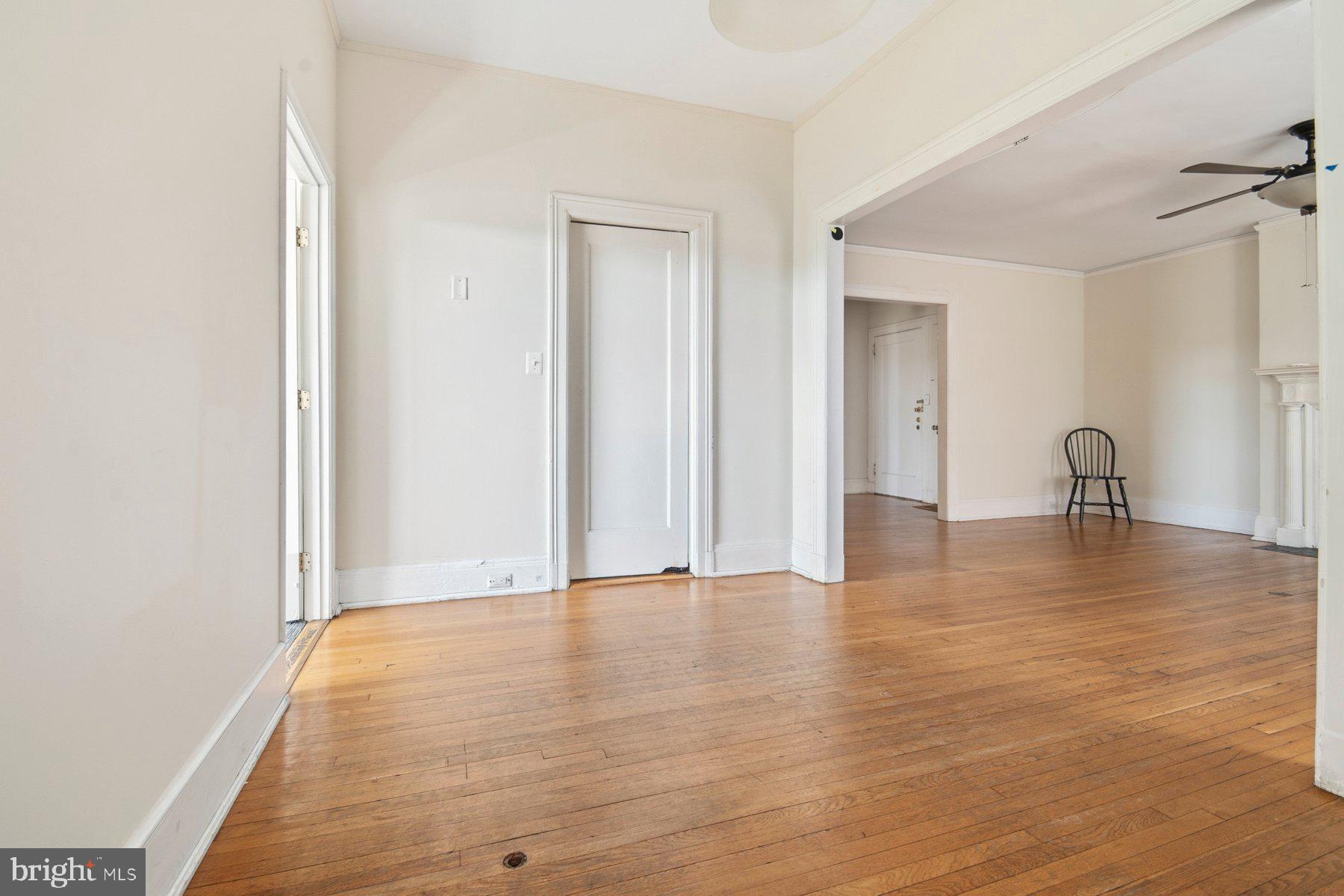 CHARLES VILLAGE - Residential