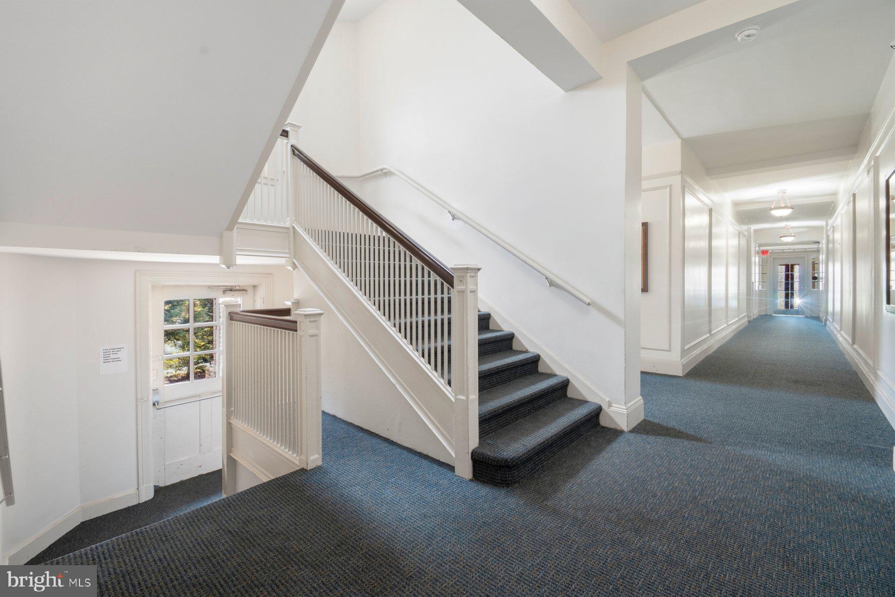 CHARLES VILLAGE - Residential