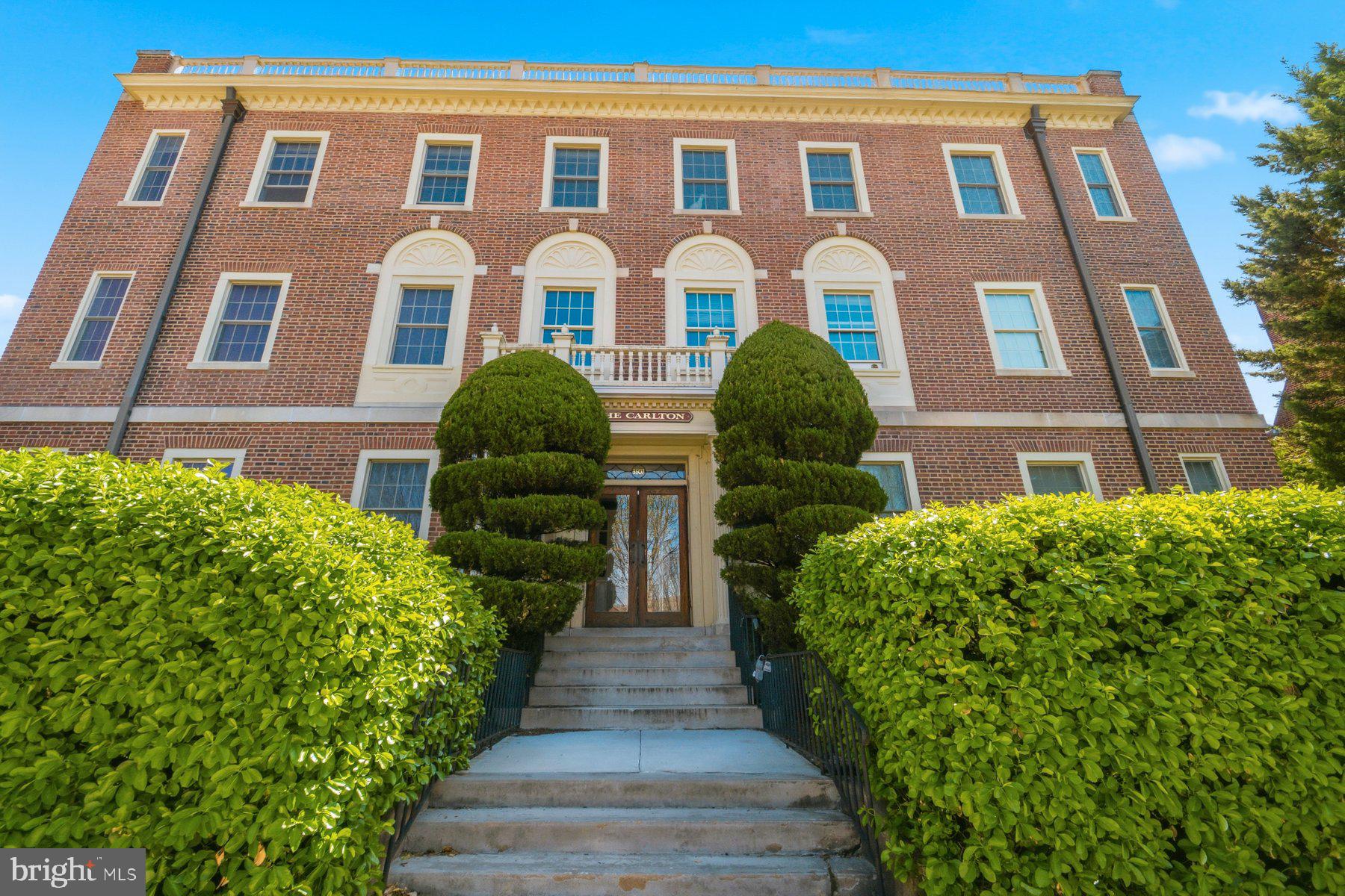 CHARLES VILLAGE - Residential