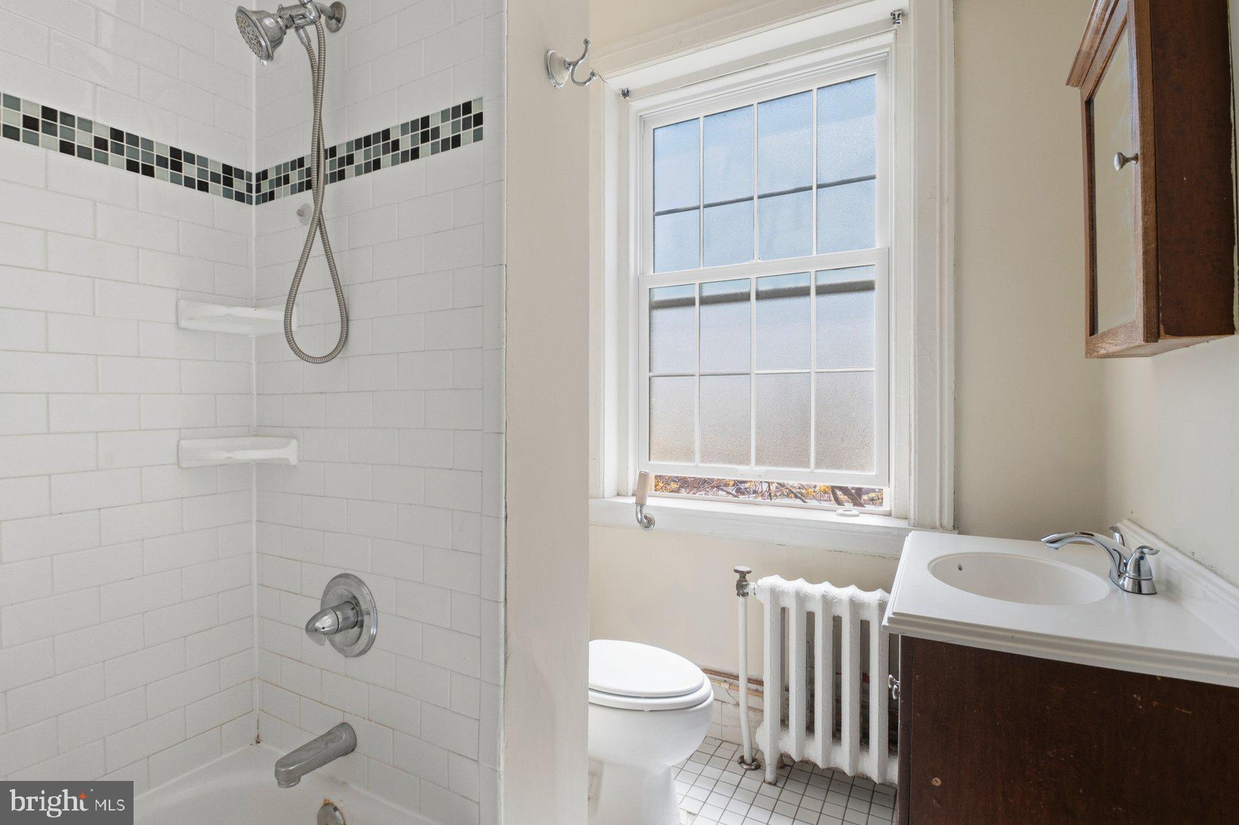 CHARLES VILLAGE - Residential