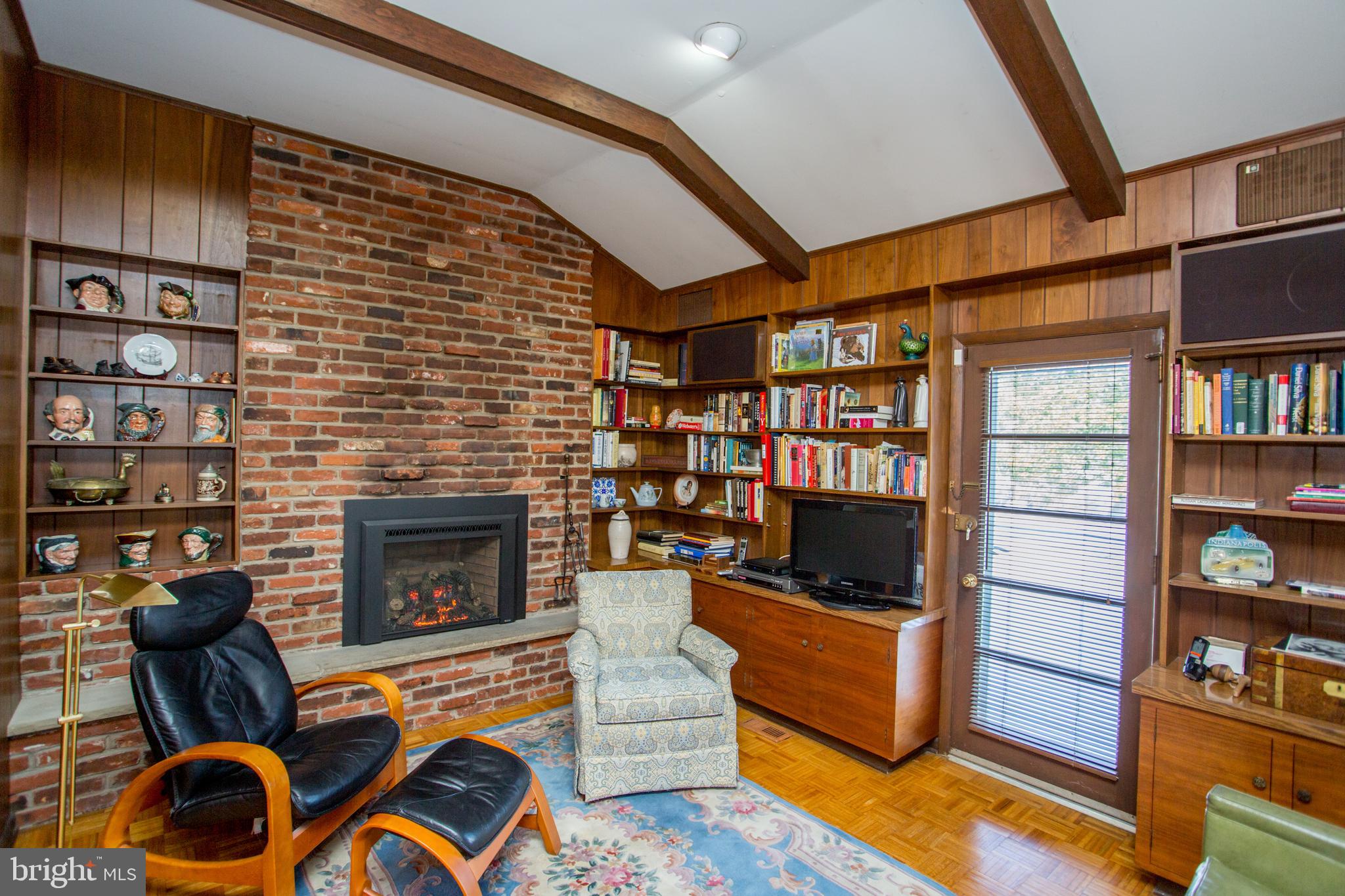 PALOMINO FARMS - Residential