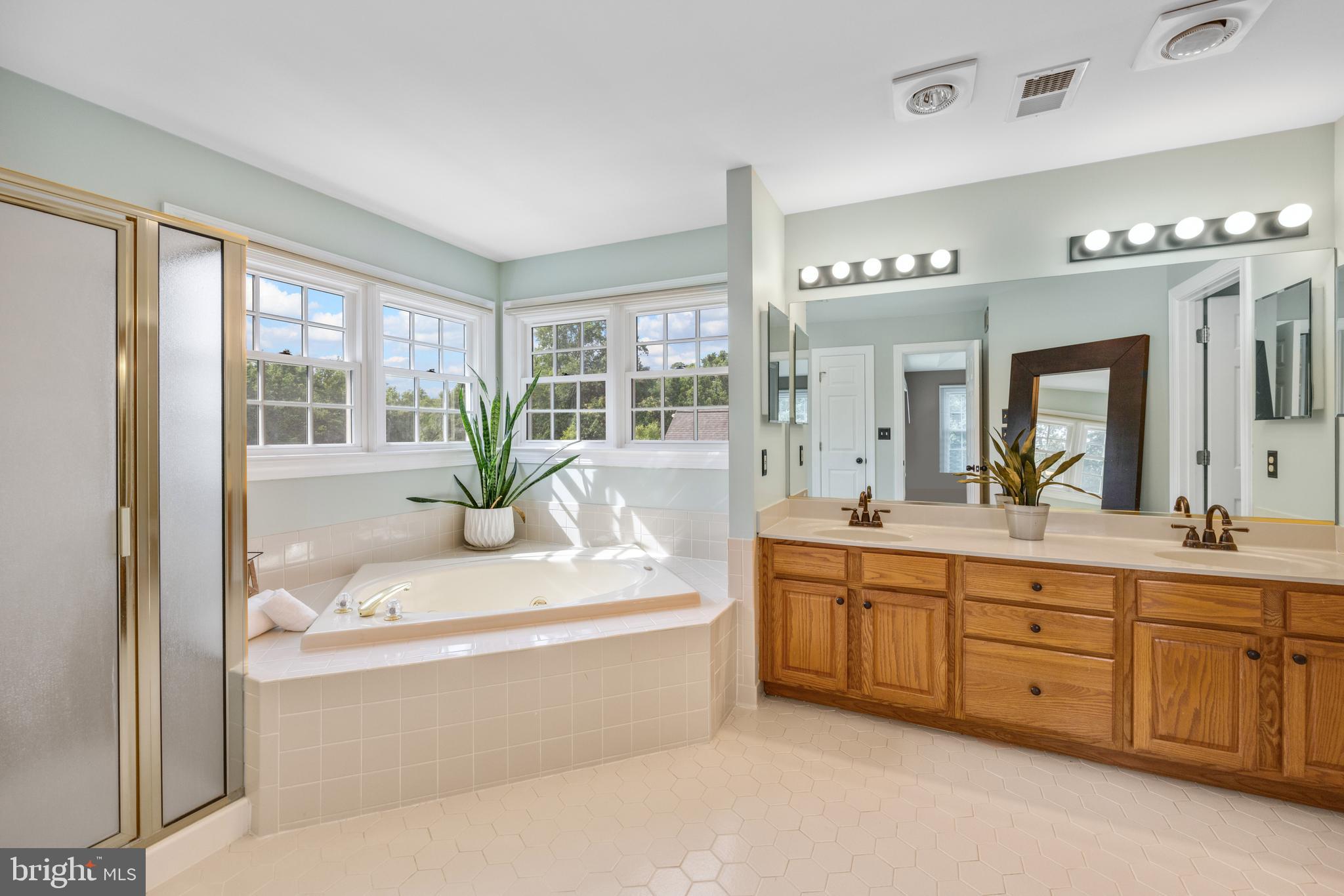 COTTAGE FARM ESTATES - Residential