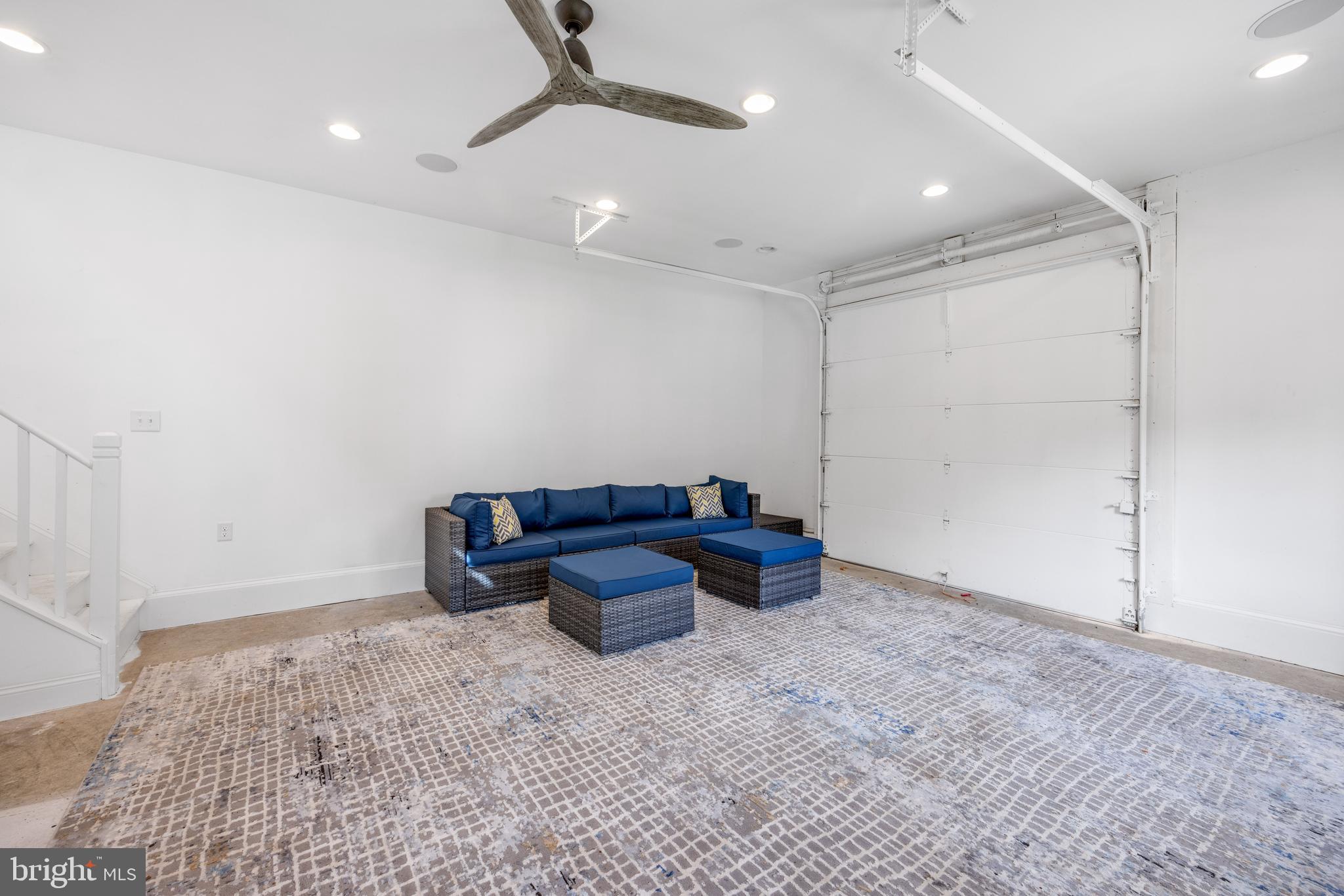 COTTAGE FARM ESTATES - Residential