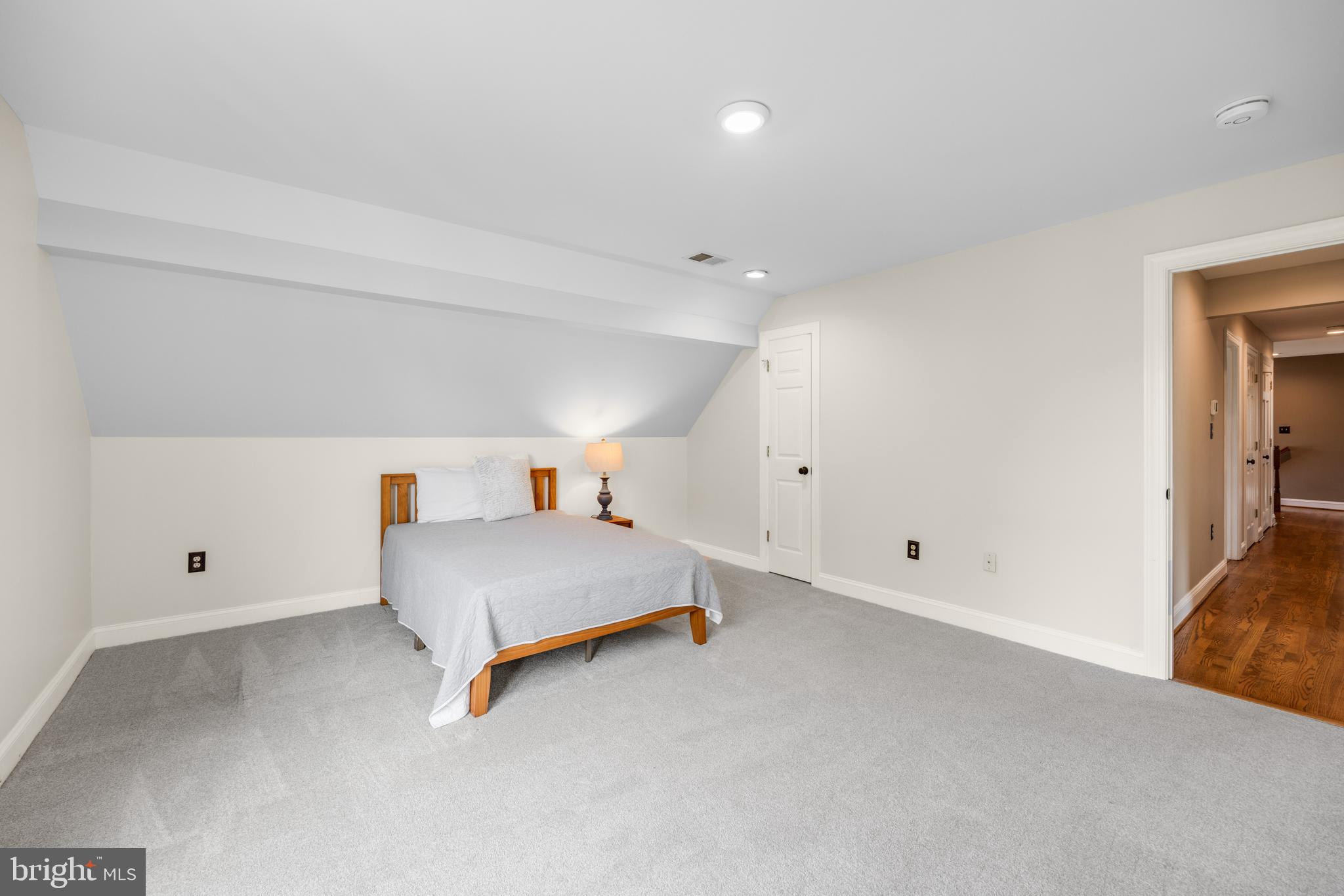 COTTAGE FARM ESTATES - Residential