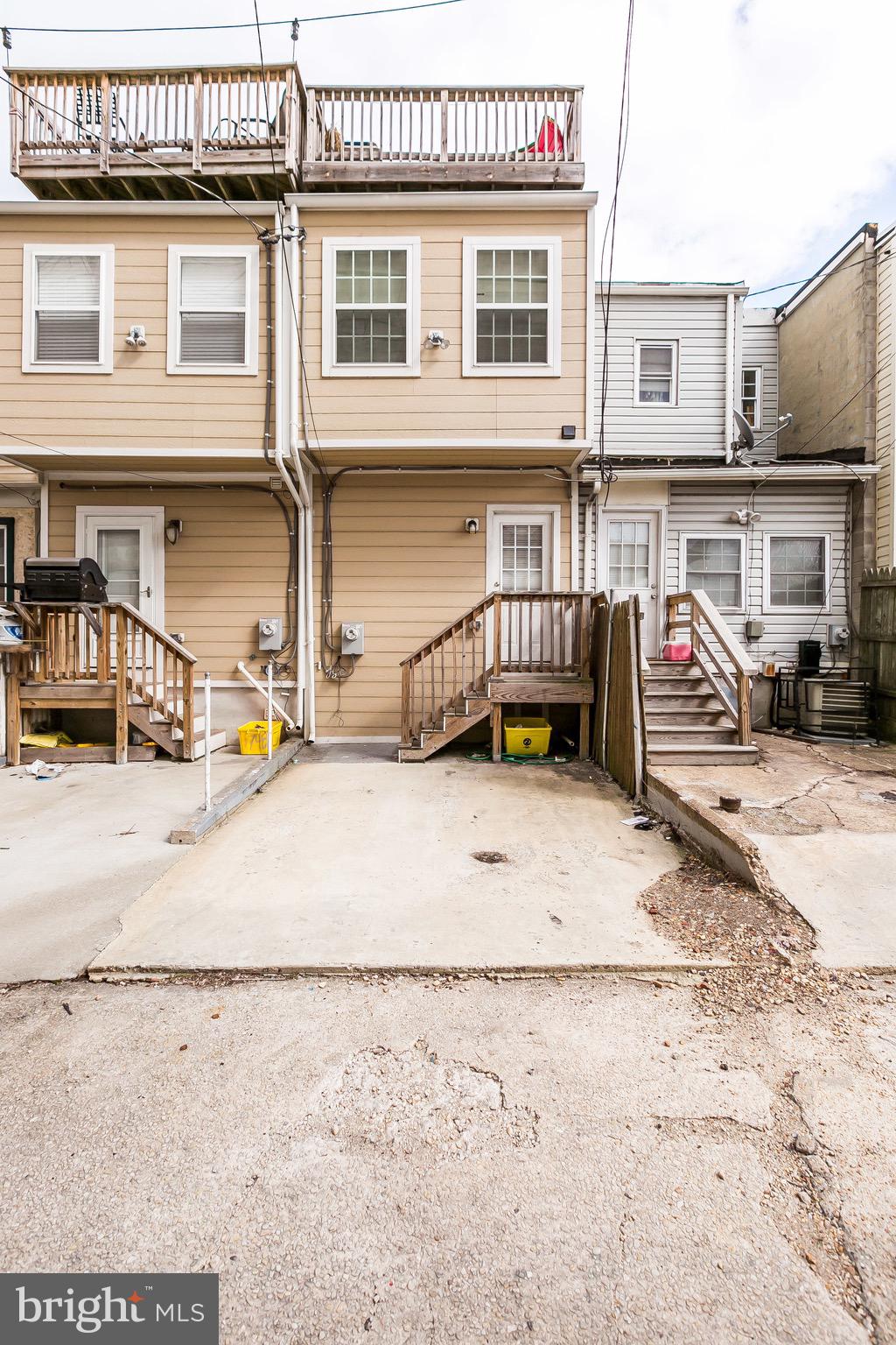 FEDERAL HILL HISTORIC DISTRICT - Residential Lease