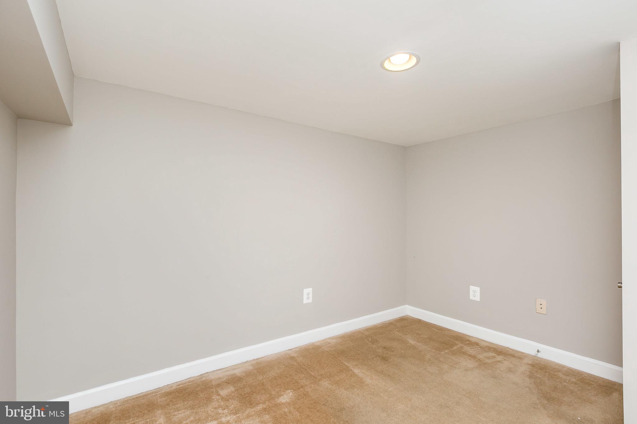 FEDERAL HILL HISTORIC DISTRICT - Residential Lease