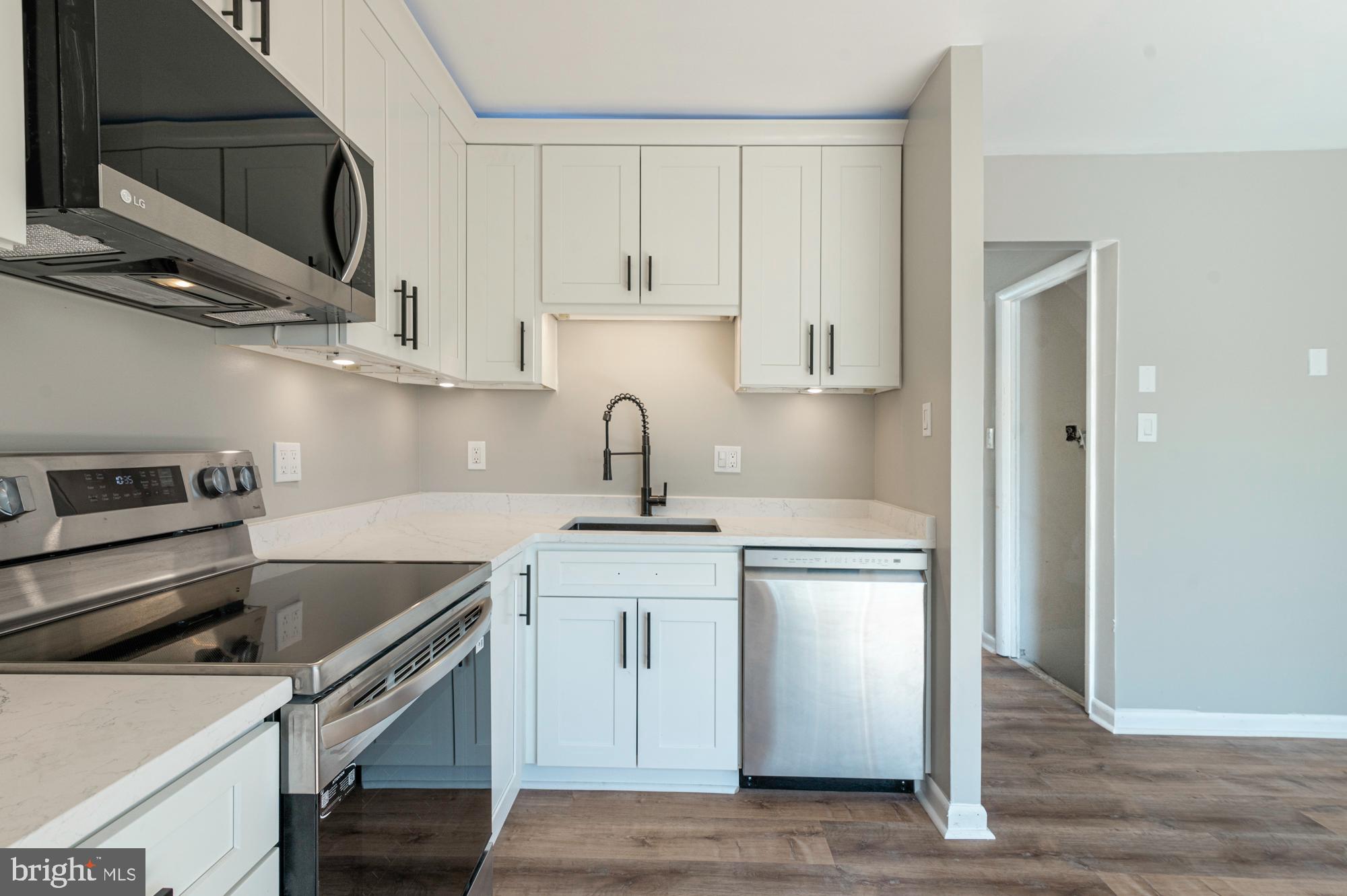 BRUNSWICK HEIGHTS - Residential