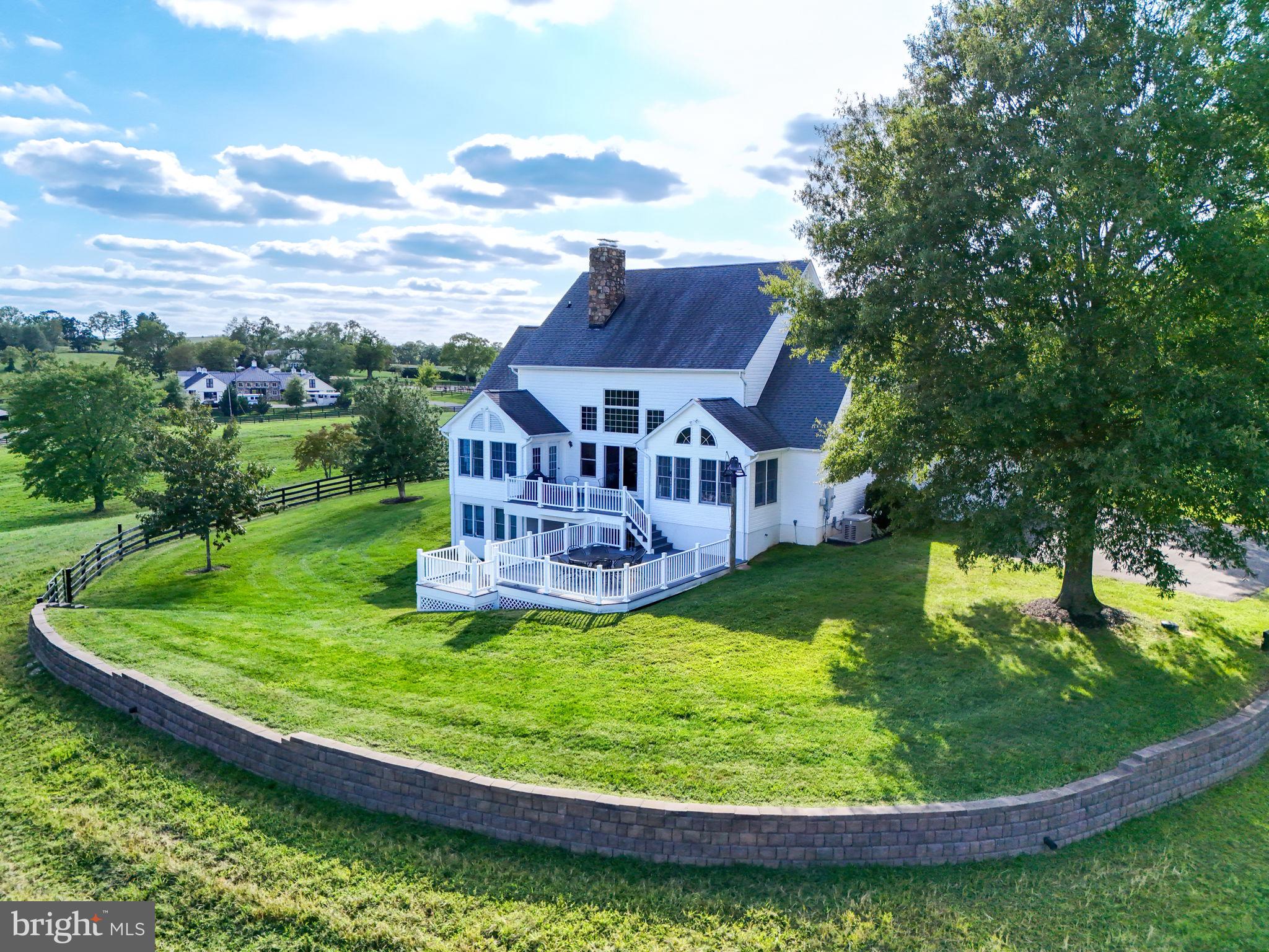 CASTLE WELSH FARMS - Residential