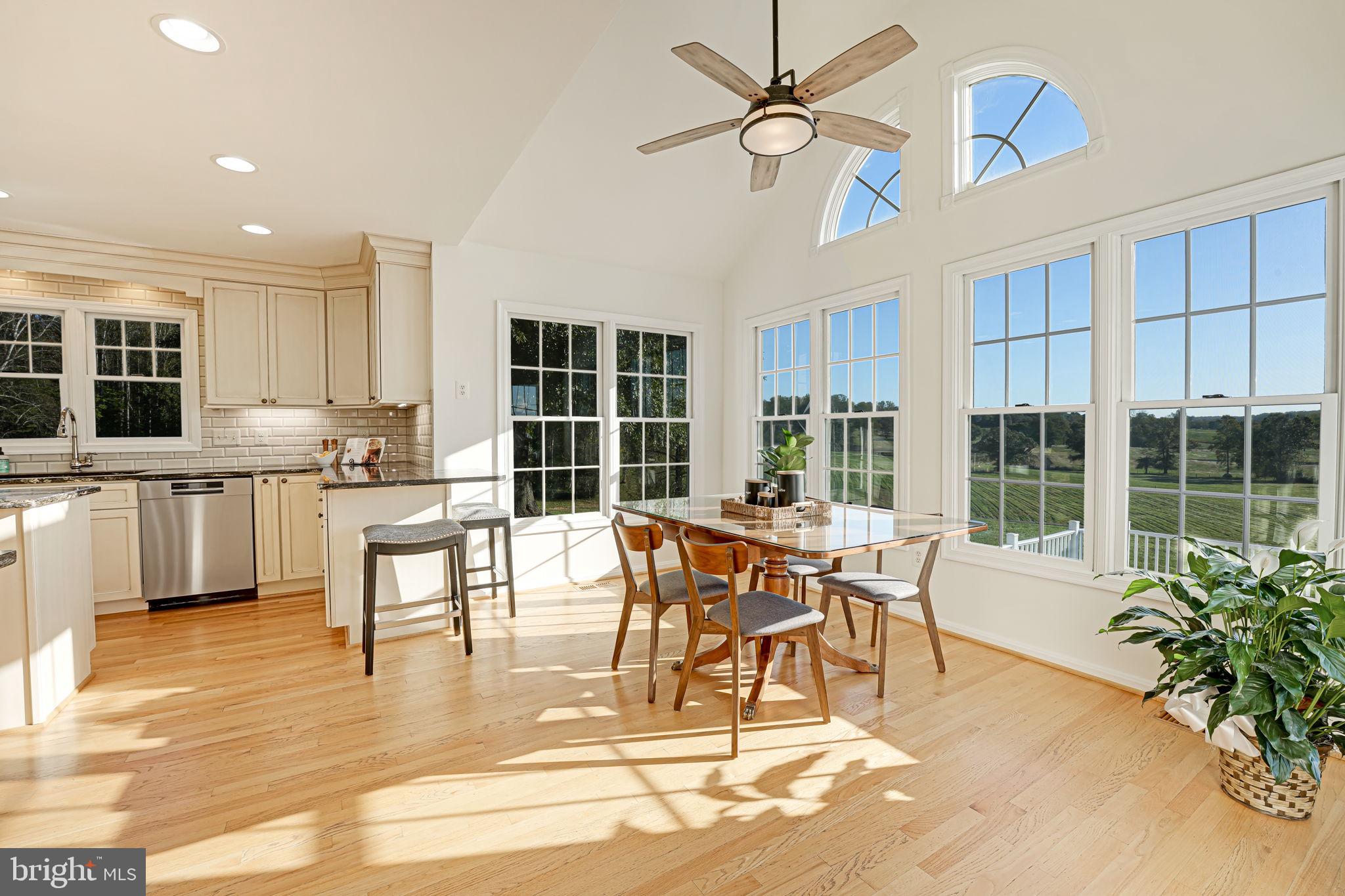 CASTLE WELSH FARMS - Residential