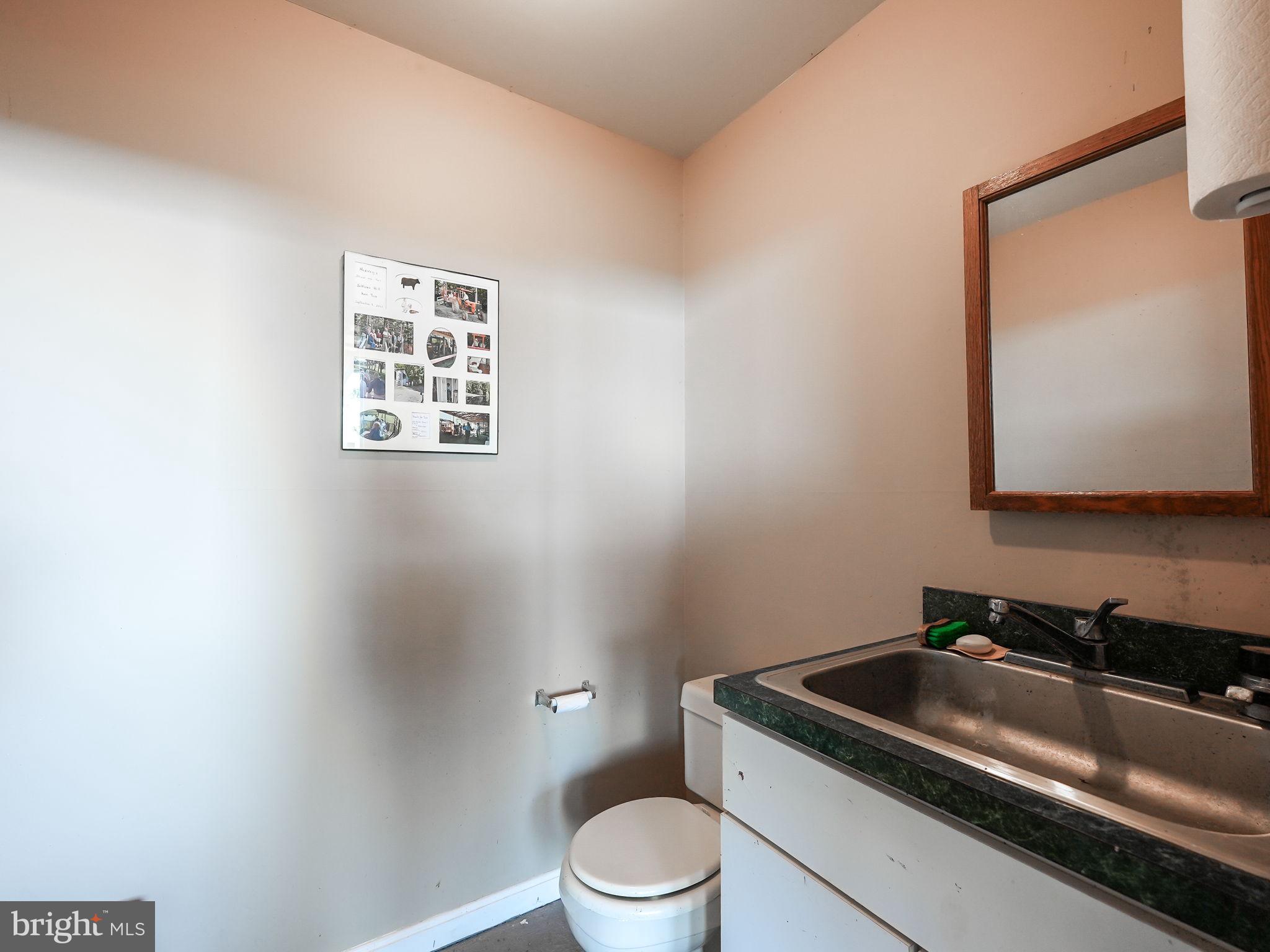 CASTLE WELSH FARMS - Residential