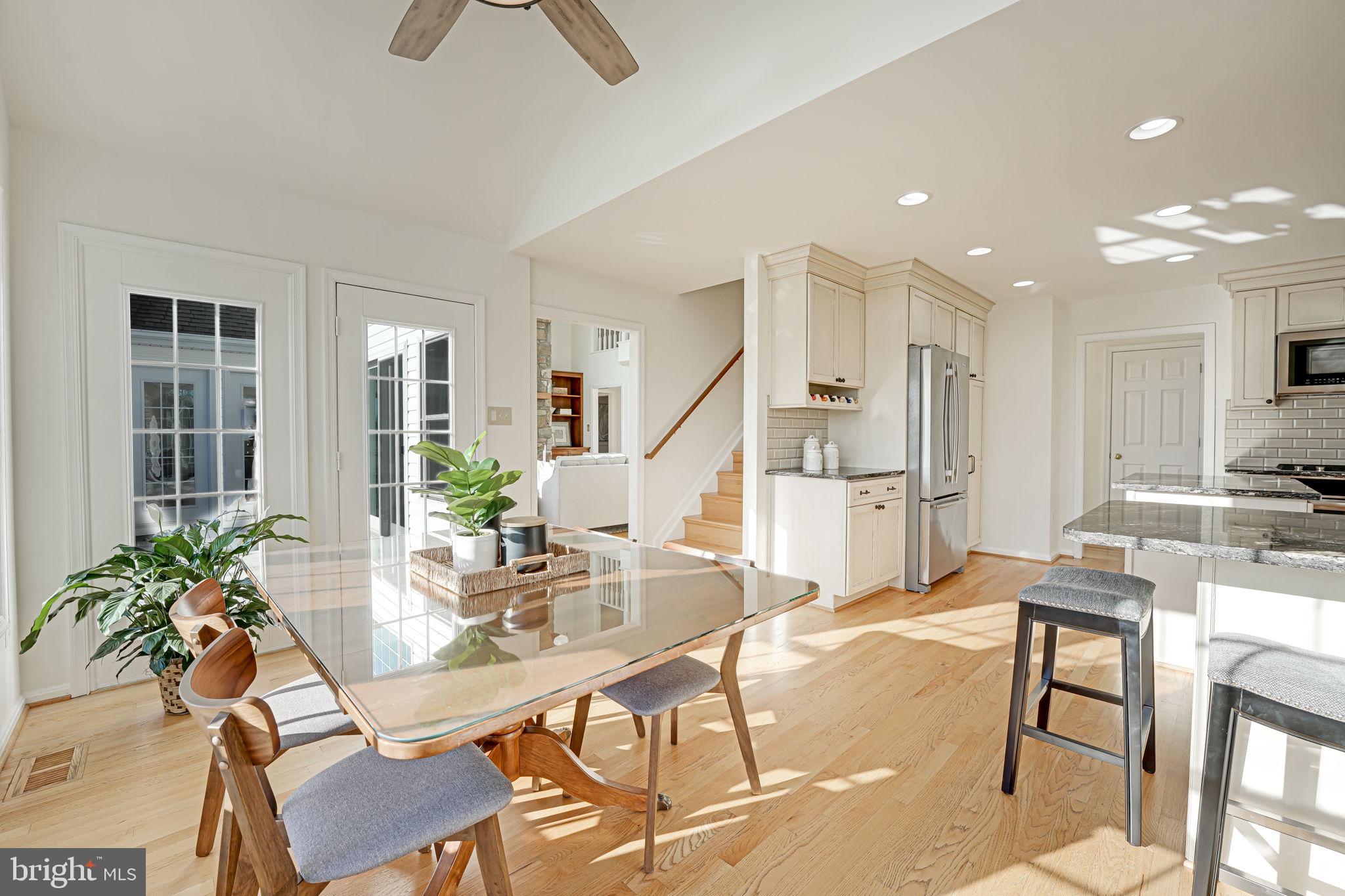 CASTLE WELSH FARMS - Residential