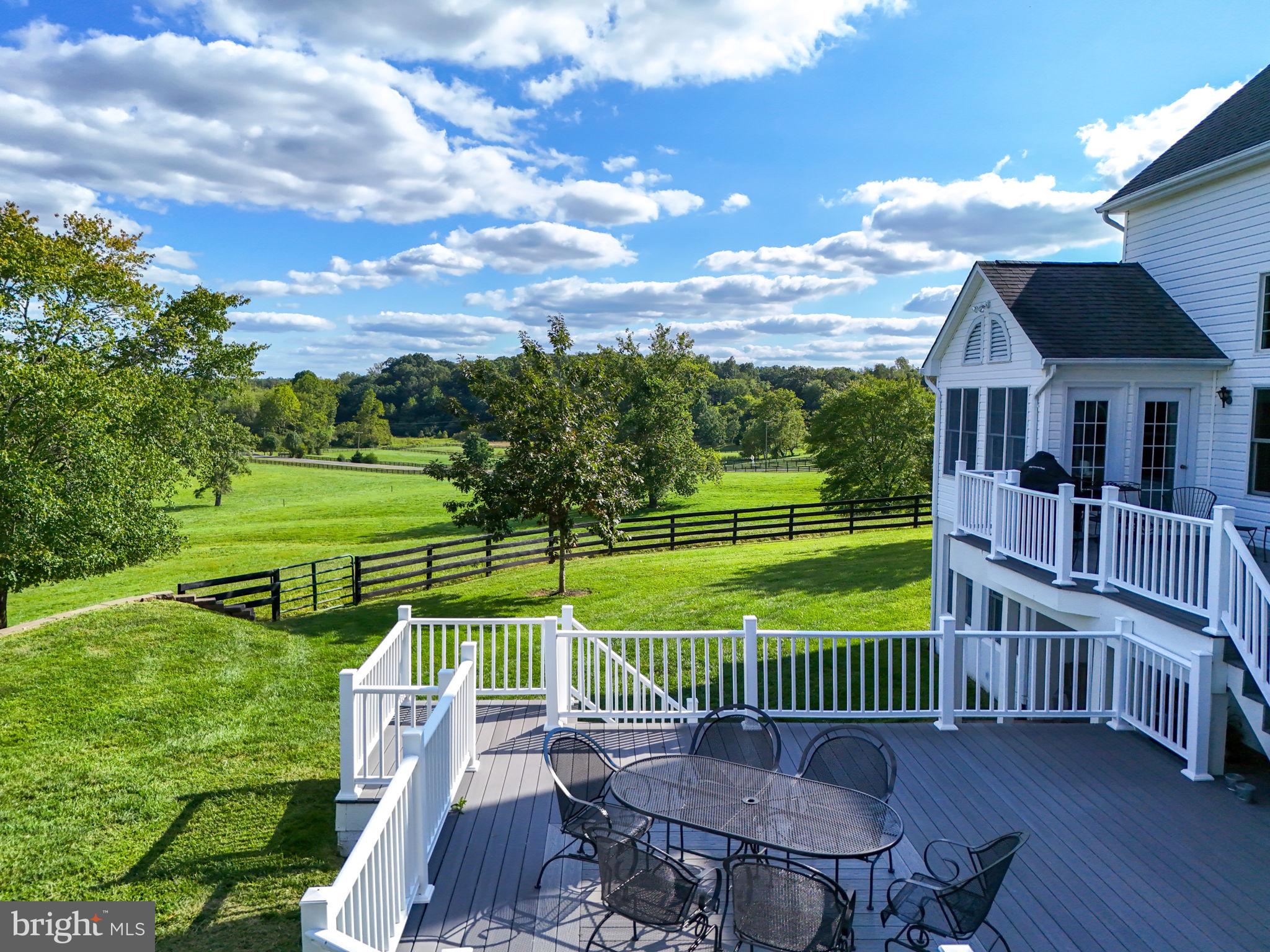 CASTLE WELSH FARMS - Residential