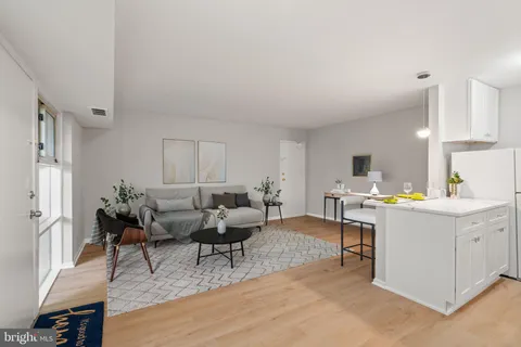 4367 Americana Drive Unit F 104, Annandale, VA MLS: VAFX2273052