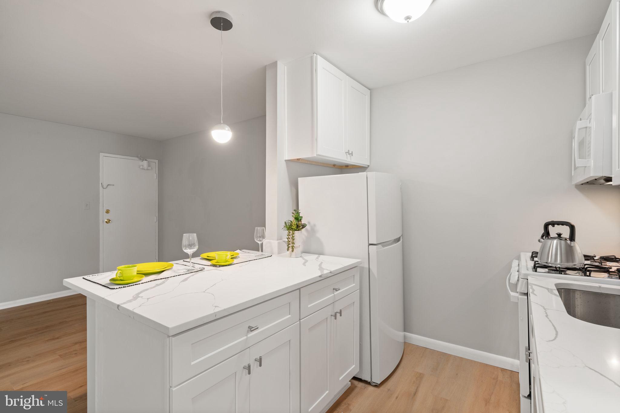 FAIRFAX HERITAGE - Residential