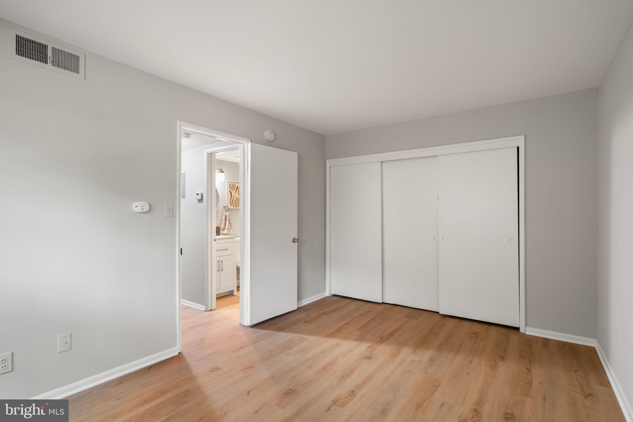 FAIRFAX HERITAGE - Residential