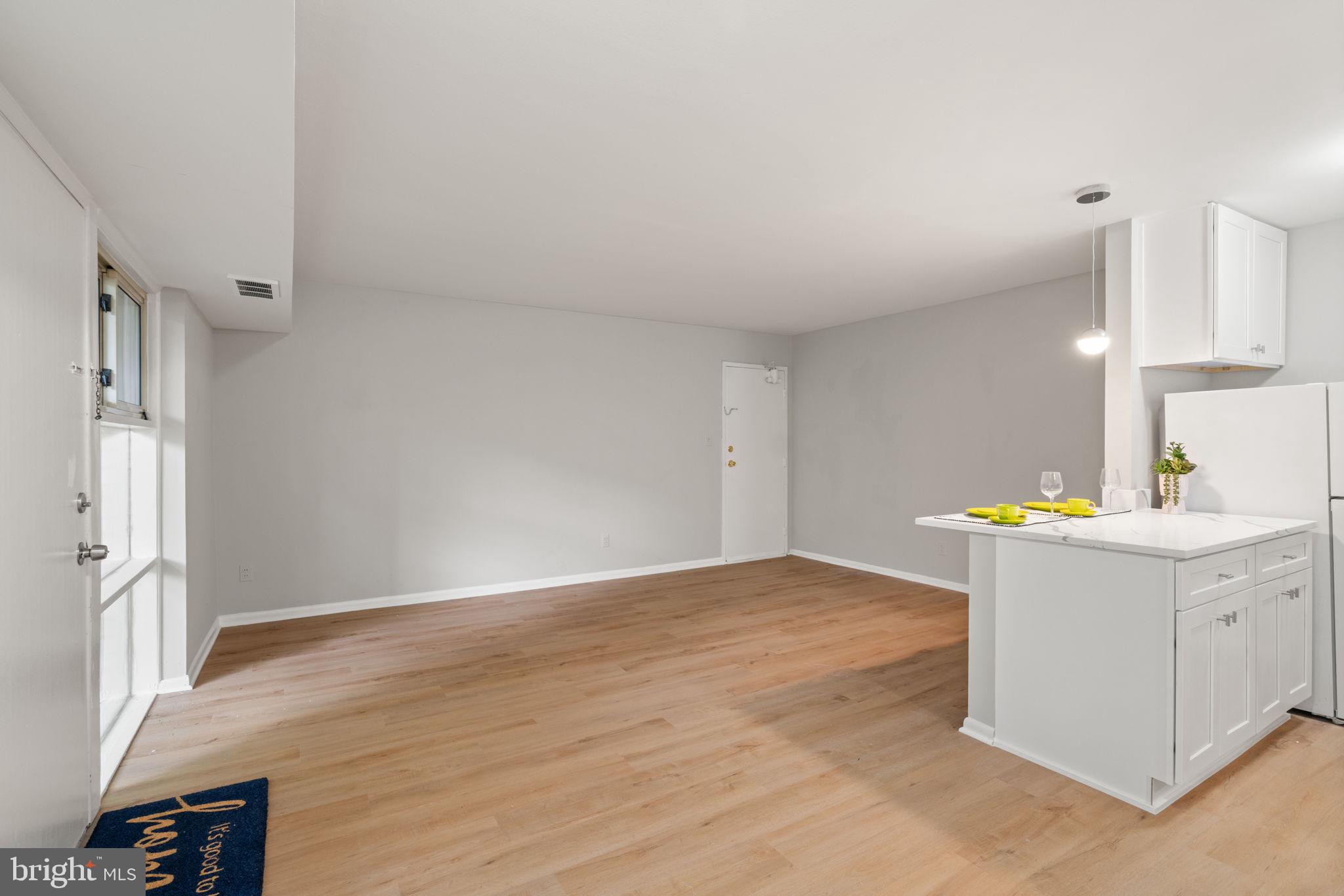 FAIRFAX HERITAGE - Residential