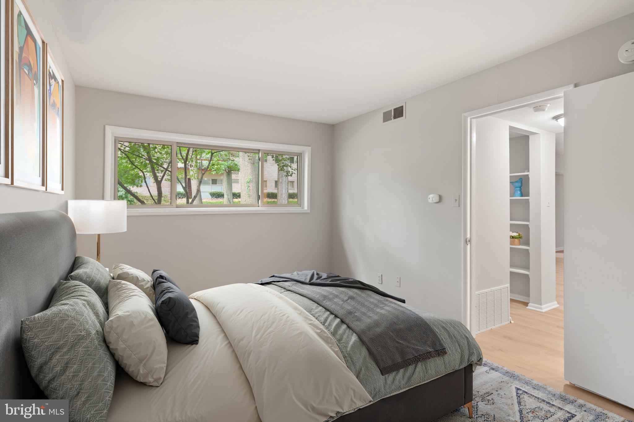 4367 AMERICANA DRIVE F 104