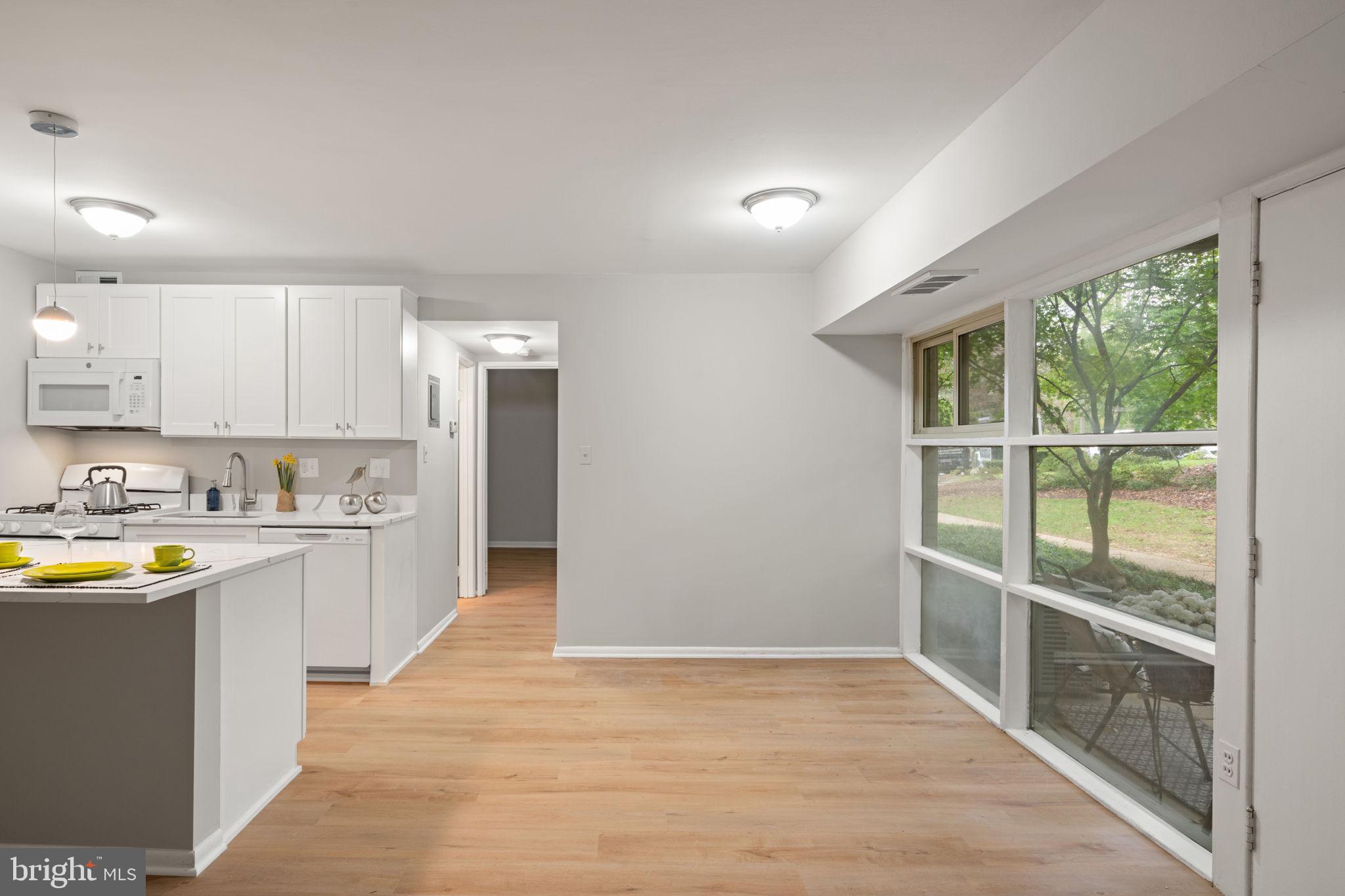 FAIRFAX HERITAGE - Residential