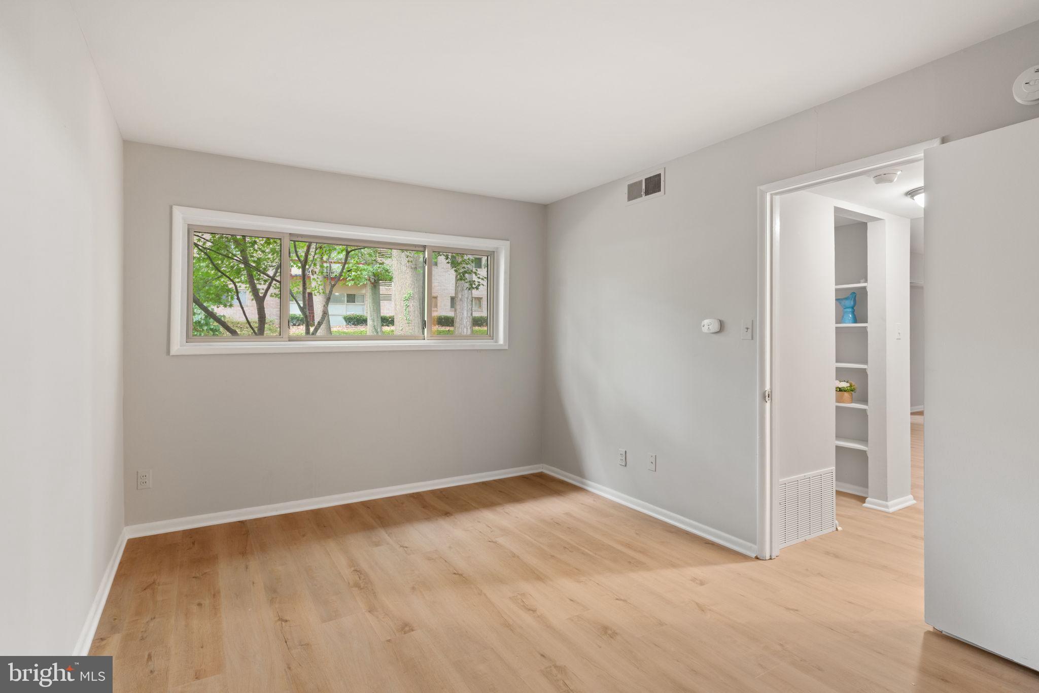 FAIRFAX HERITAGE - Residential