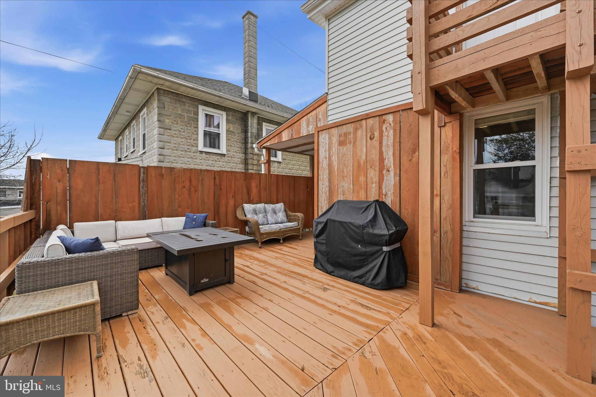 ELIZABETHTOWN BOROUGH - Residential