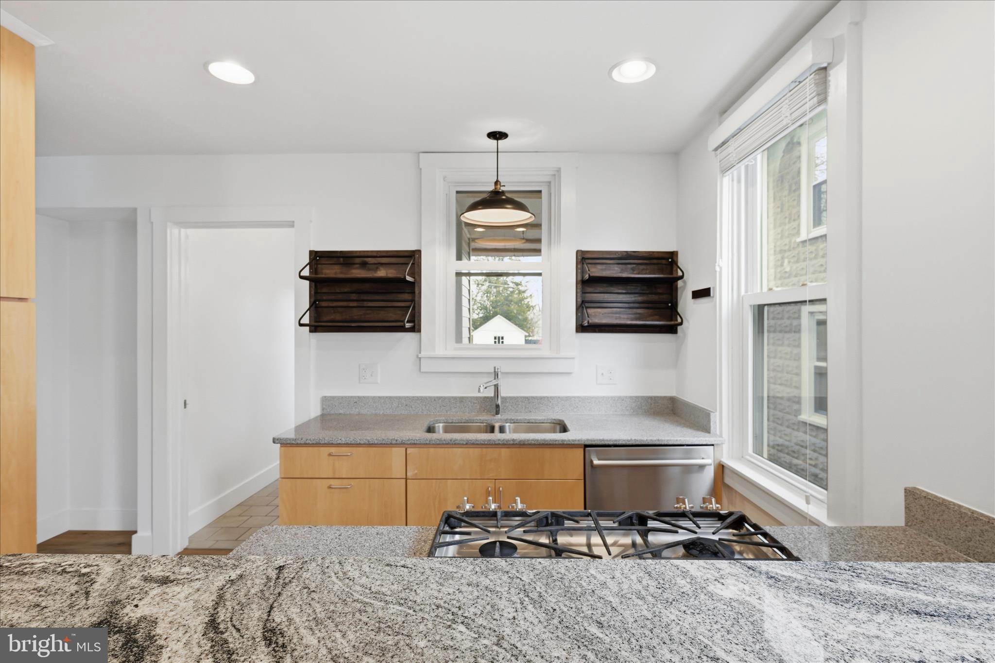 ELIZABETHTOWN BOROUGH - Residential