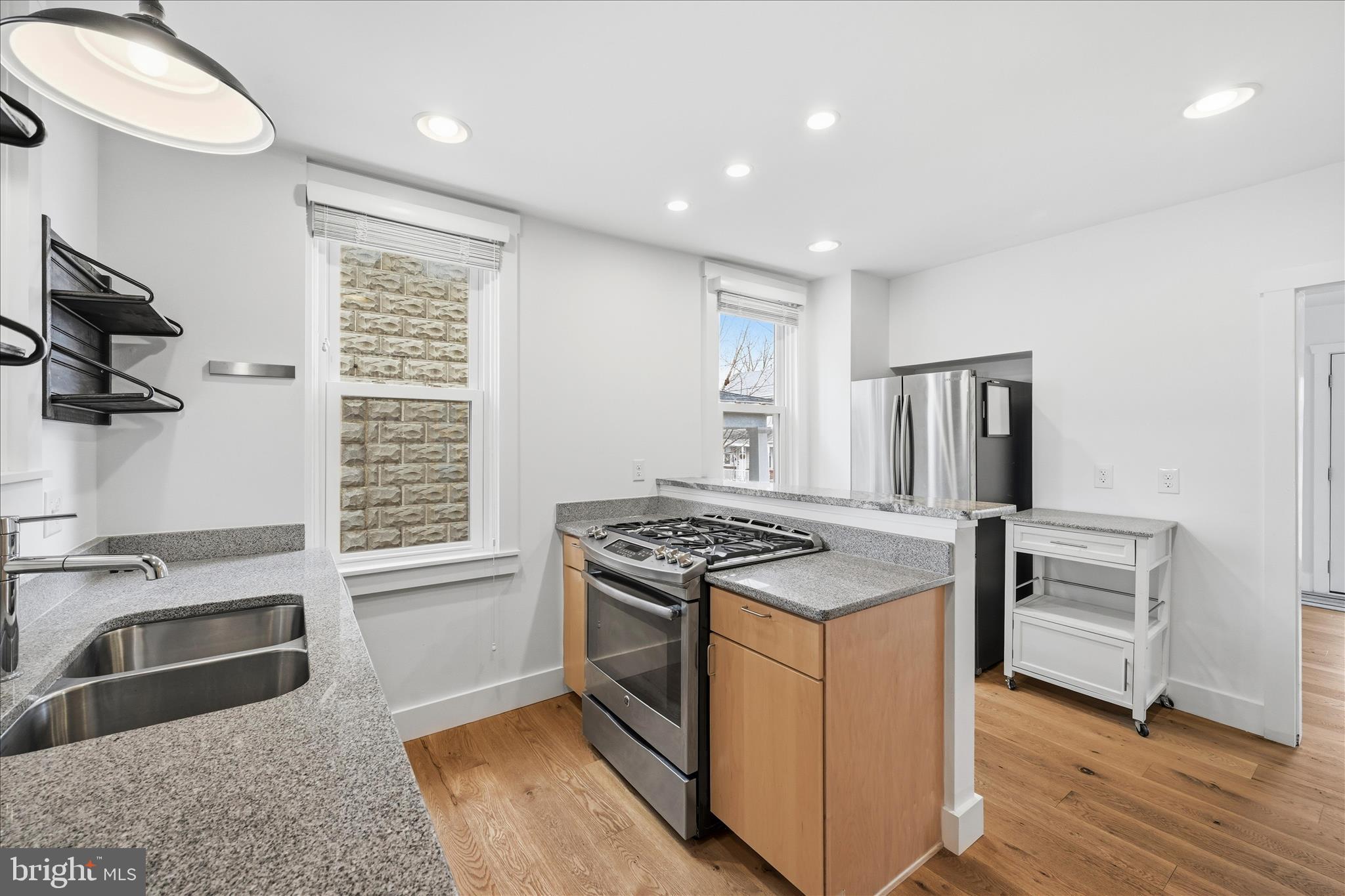 ELIZABETHTOWN BOROUGH - Residential