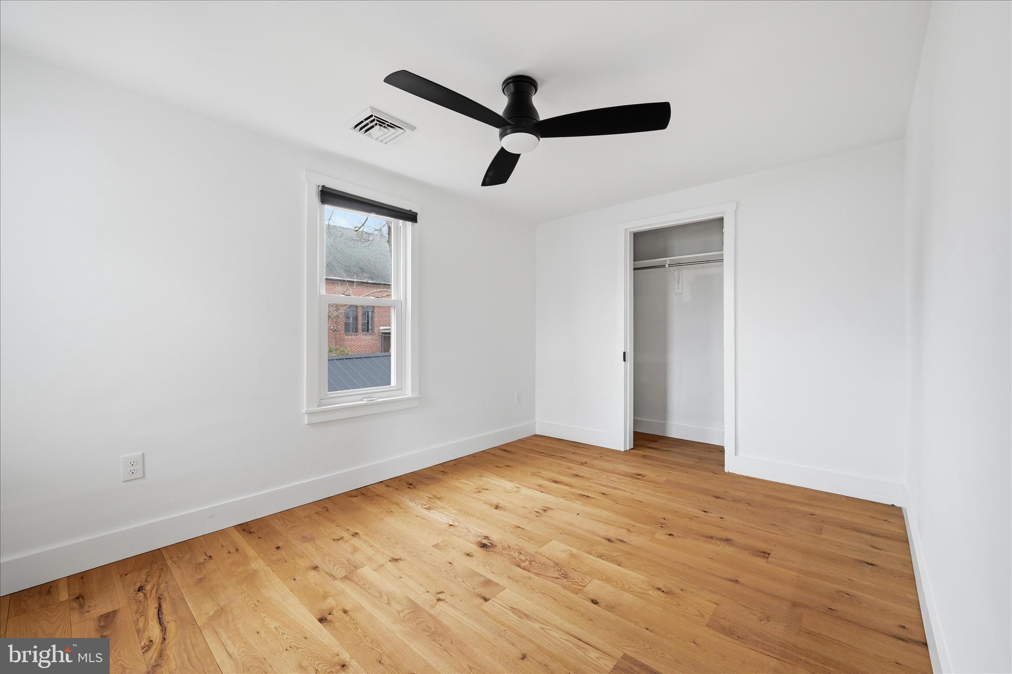 ELIZABETHTOWN BOROUGH - Residential