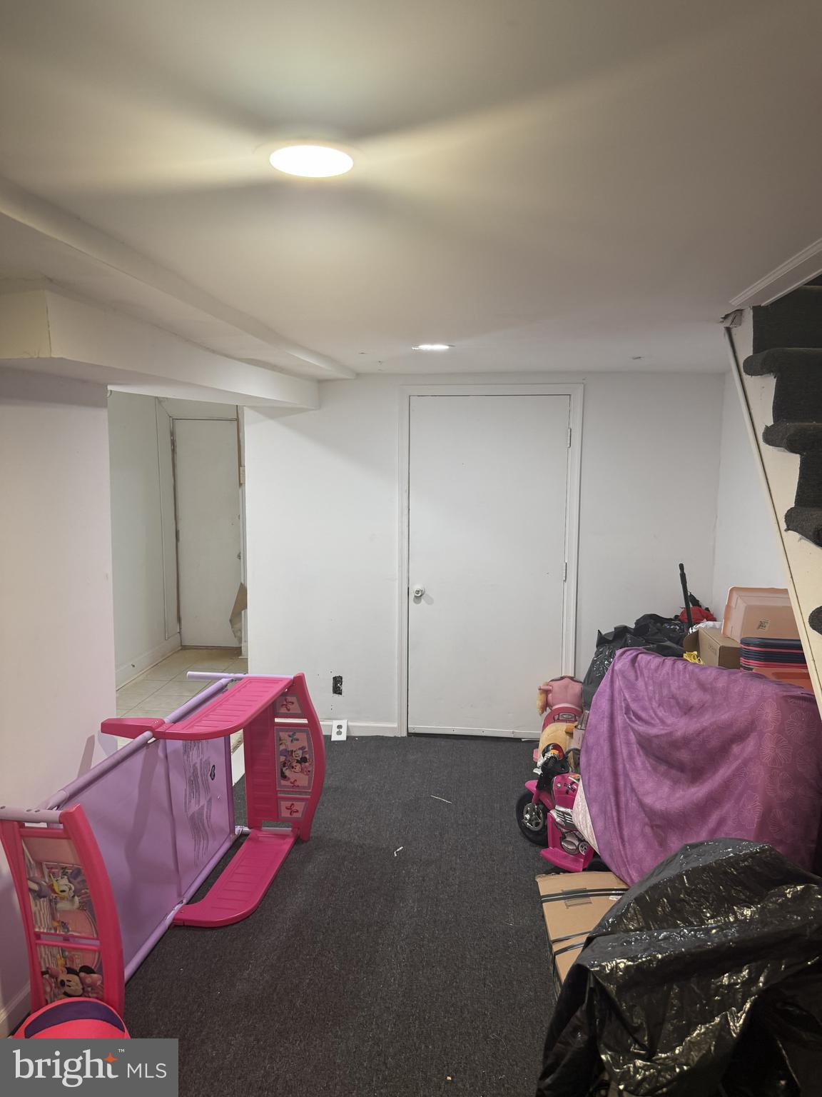 WEST OAK LANE - Residential