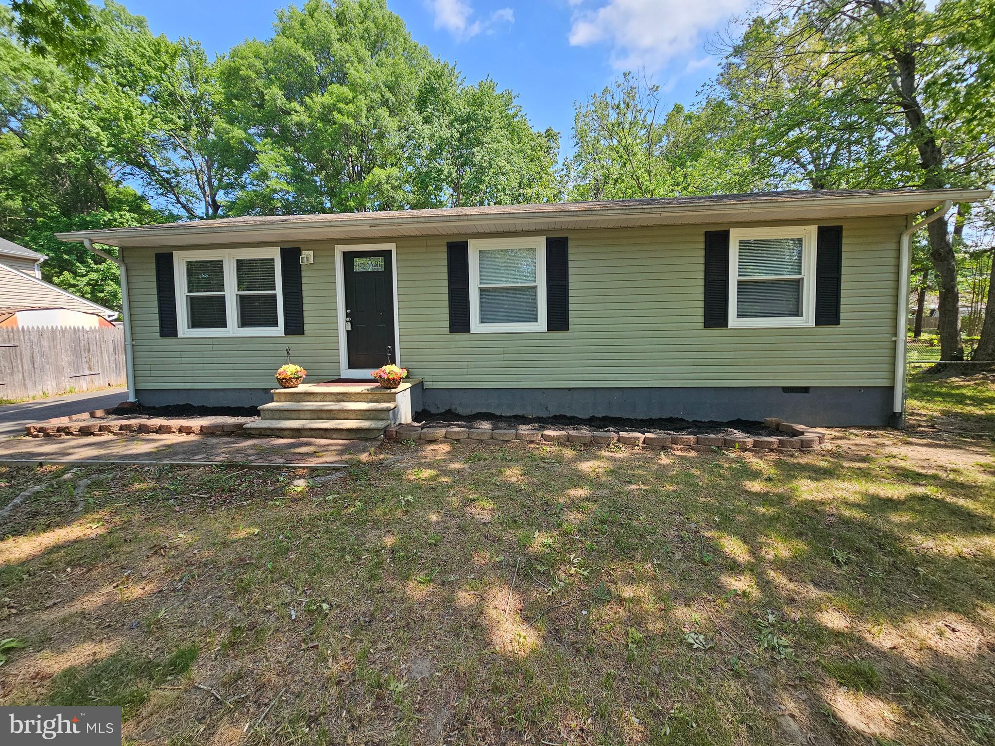 5507 PETERS LANE