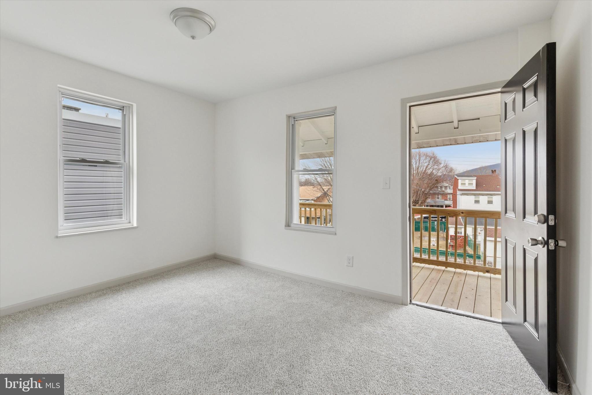 MILLMONT - Residential